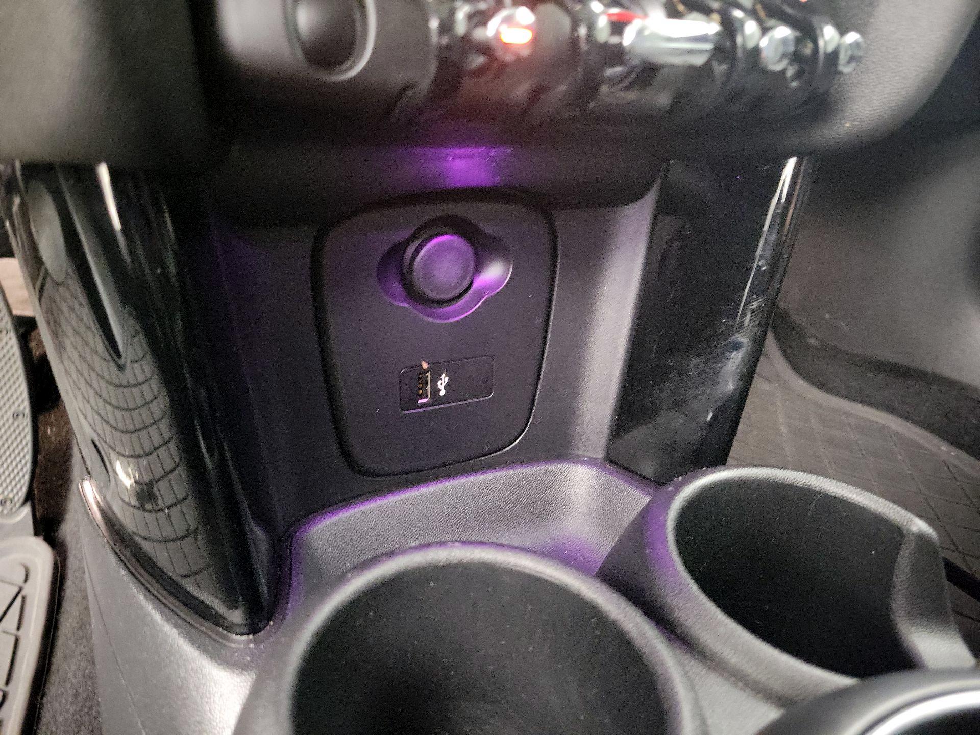 Thumbnail: 2023 MINI Cooper Hardtop - 18