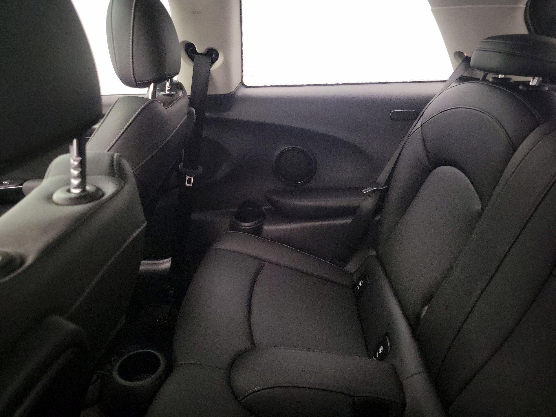 Thumbnail: 2023 MINI Cooper Hardtop - 20