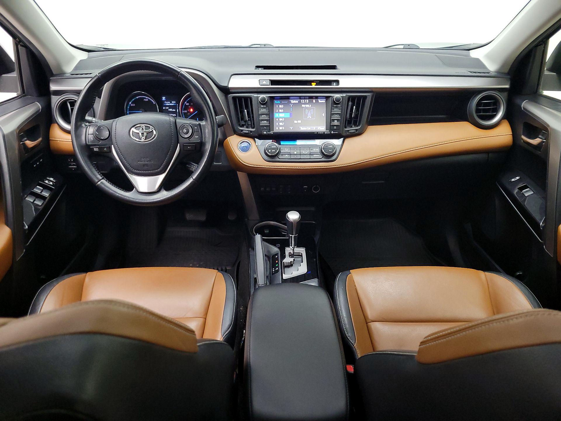 Thumbnail: 2016 Toyota RAV4 - 9