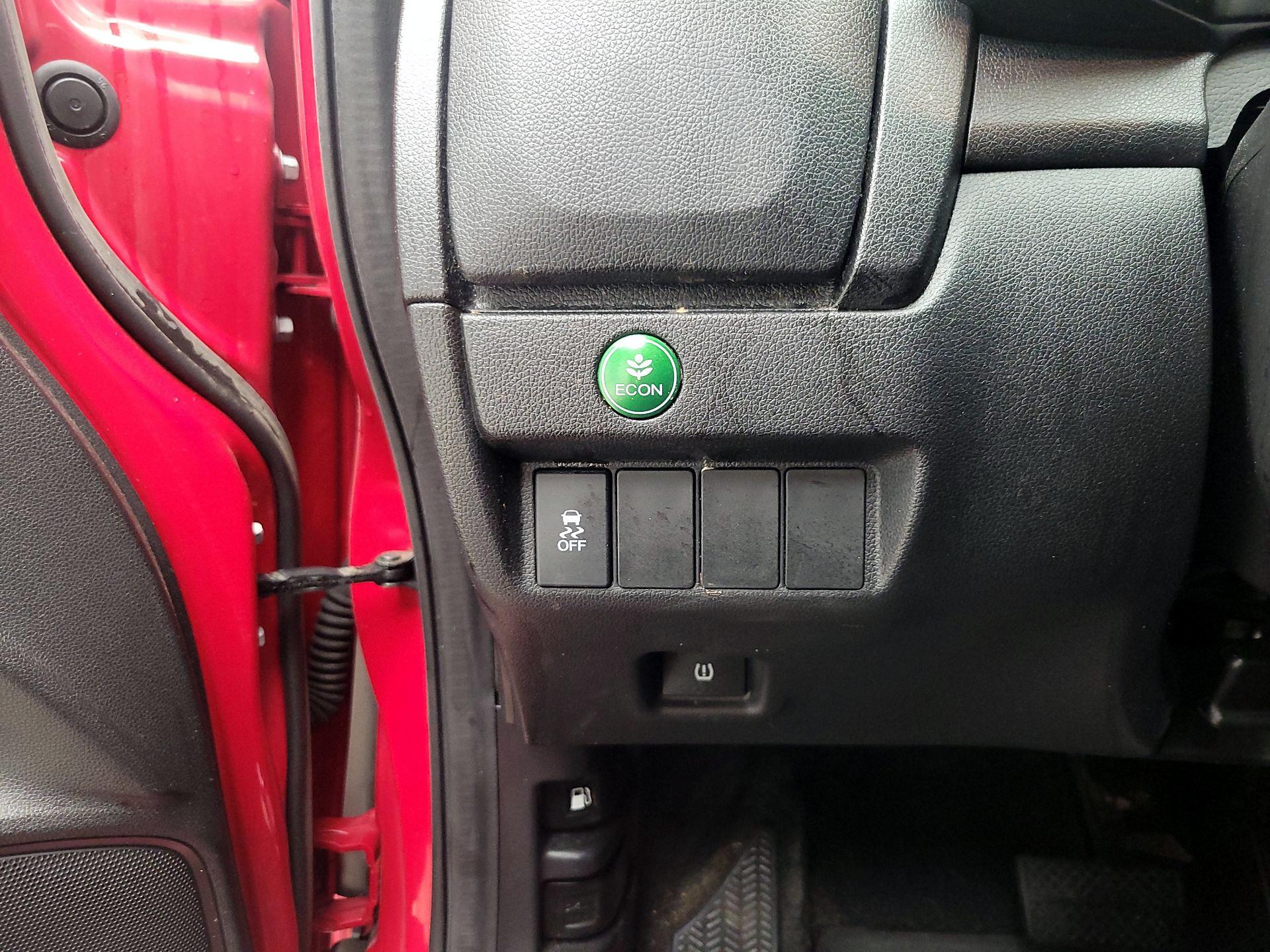 Thumbnail: 2016 Honda Fit - 13