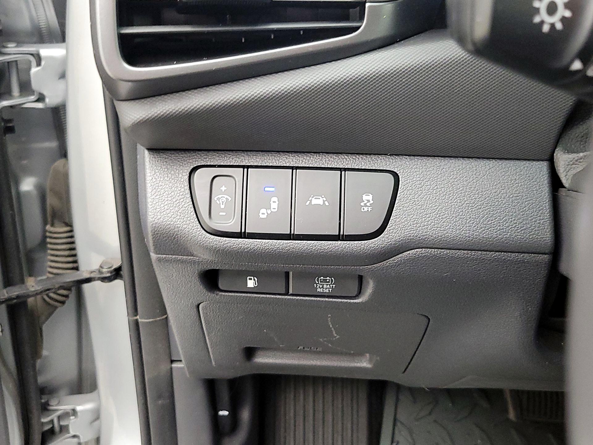 Thumbnail: 2021 Hyundai Ioniq - 13