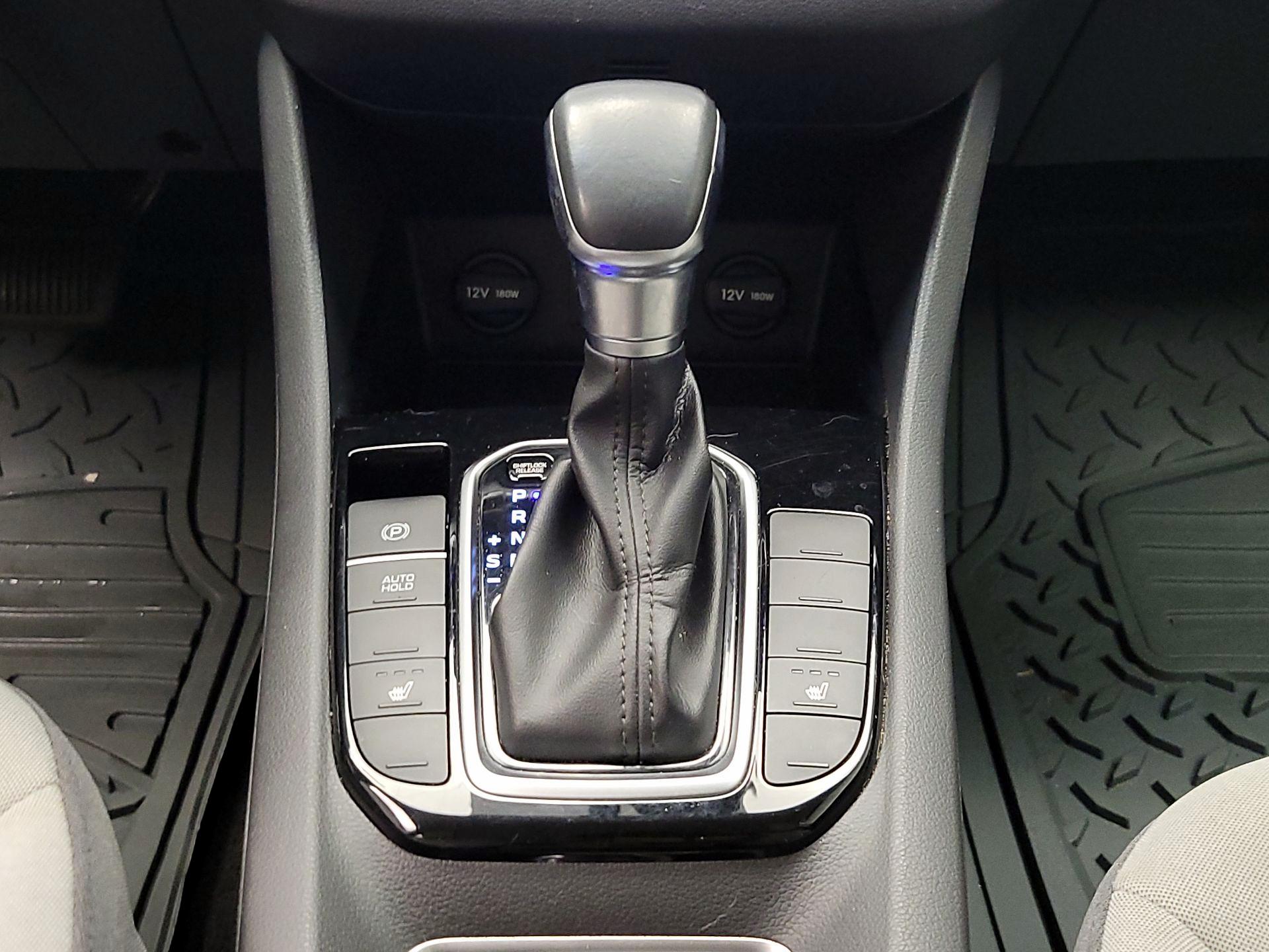 Thumbnail: 2021 Hyundai Ioniq - 17