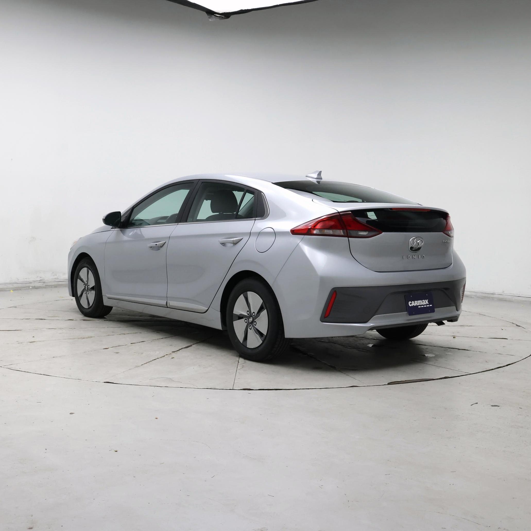 Thumbnail: 2021 Hyundai Ioniq - 2