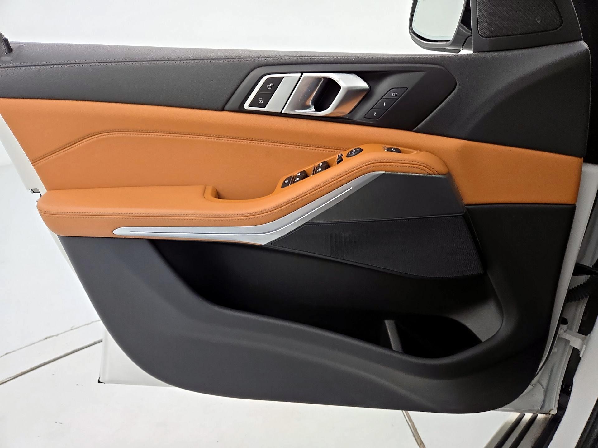 Thumbnail: 2022 BMW X5 - 12