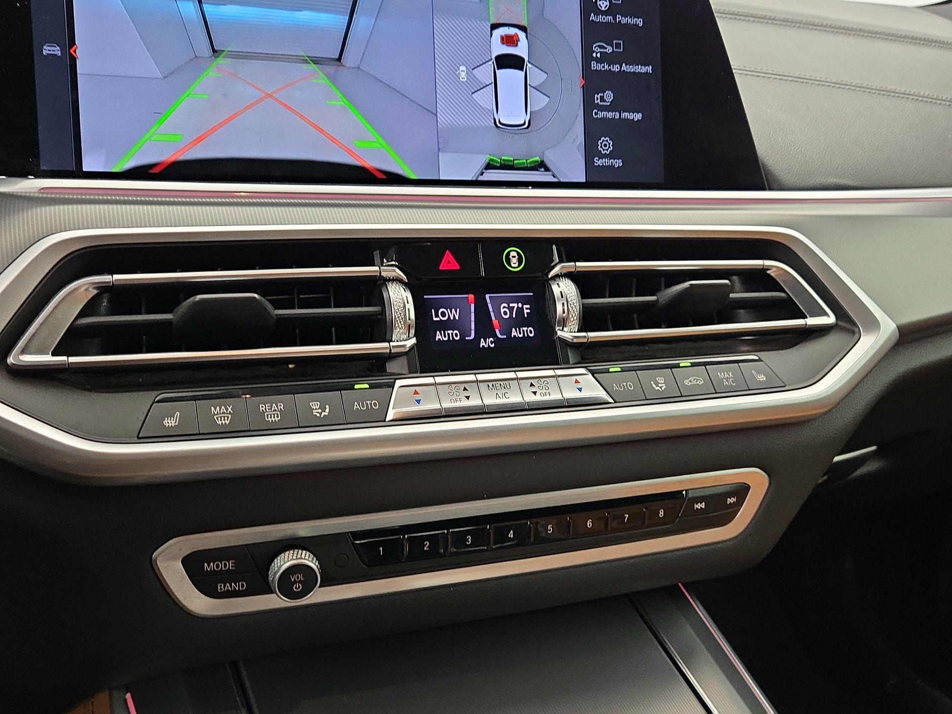 Thumbnail: 2022 BMW X5 - 17