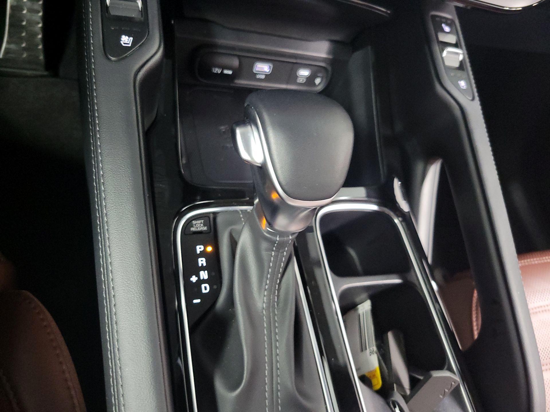 Thumbnail: 2024 Kia Telluride - 16