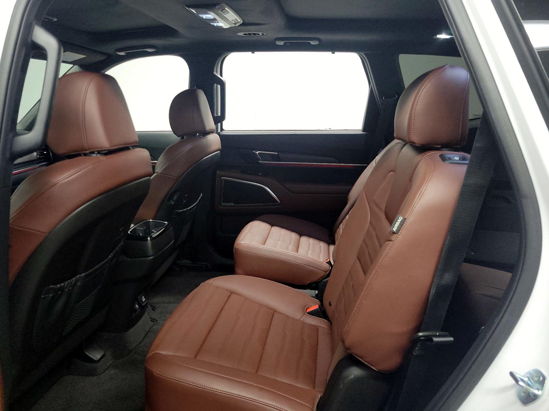Thumbnail: 2024 Kia Telluride - 17