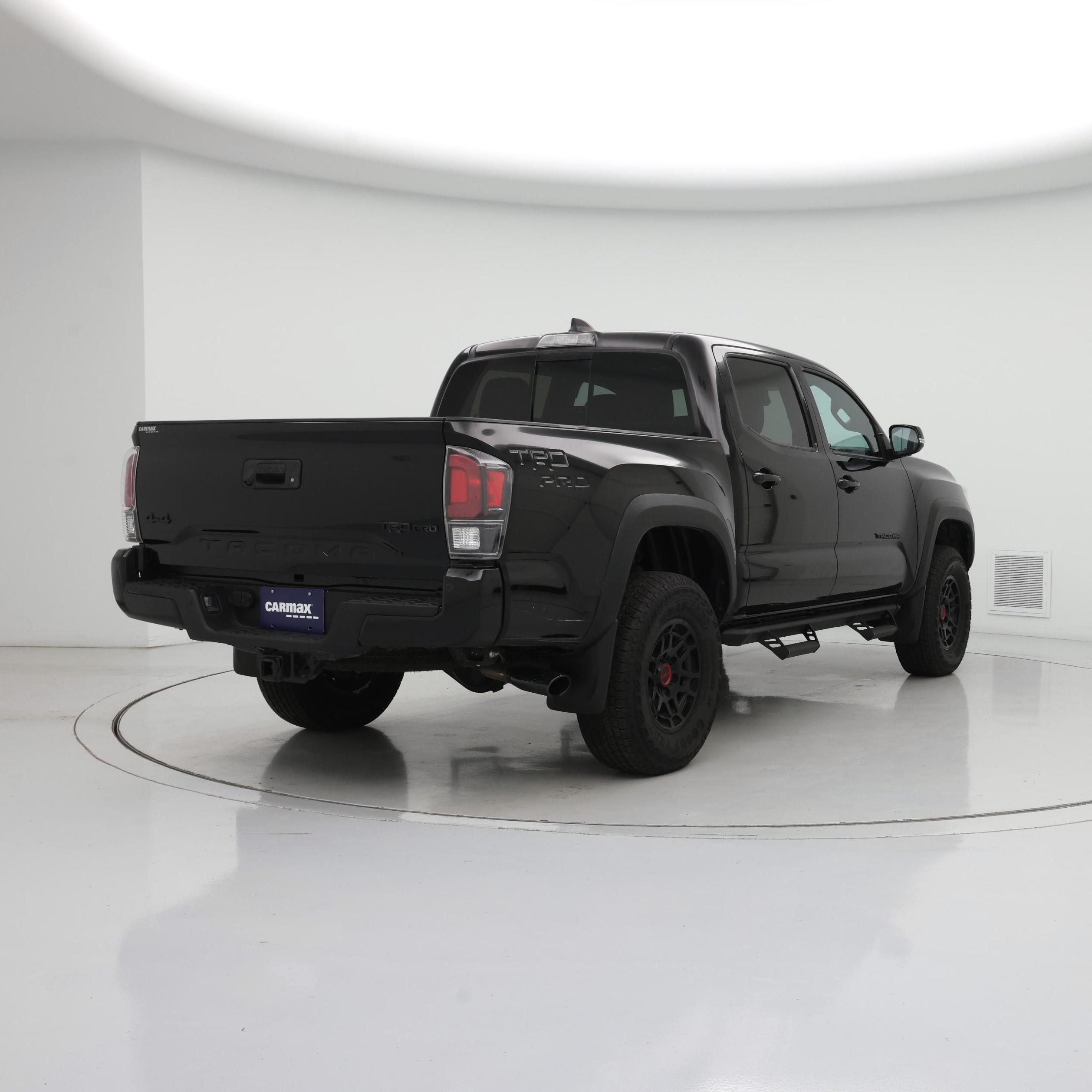 Thumbnail: 2023 Toyota Tacoma - 8