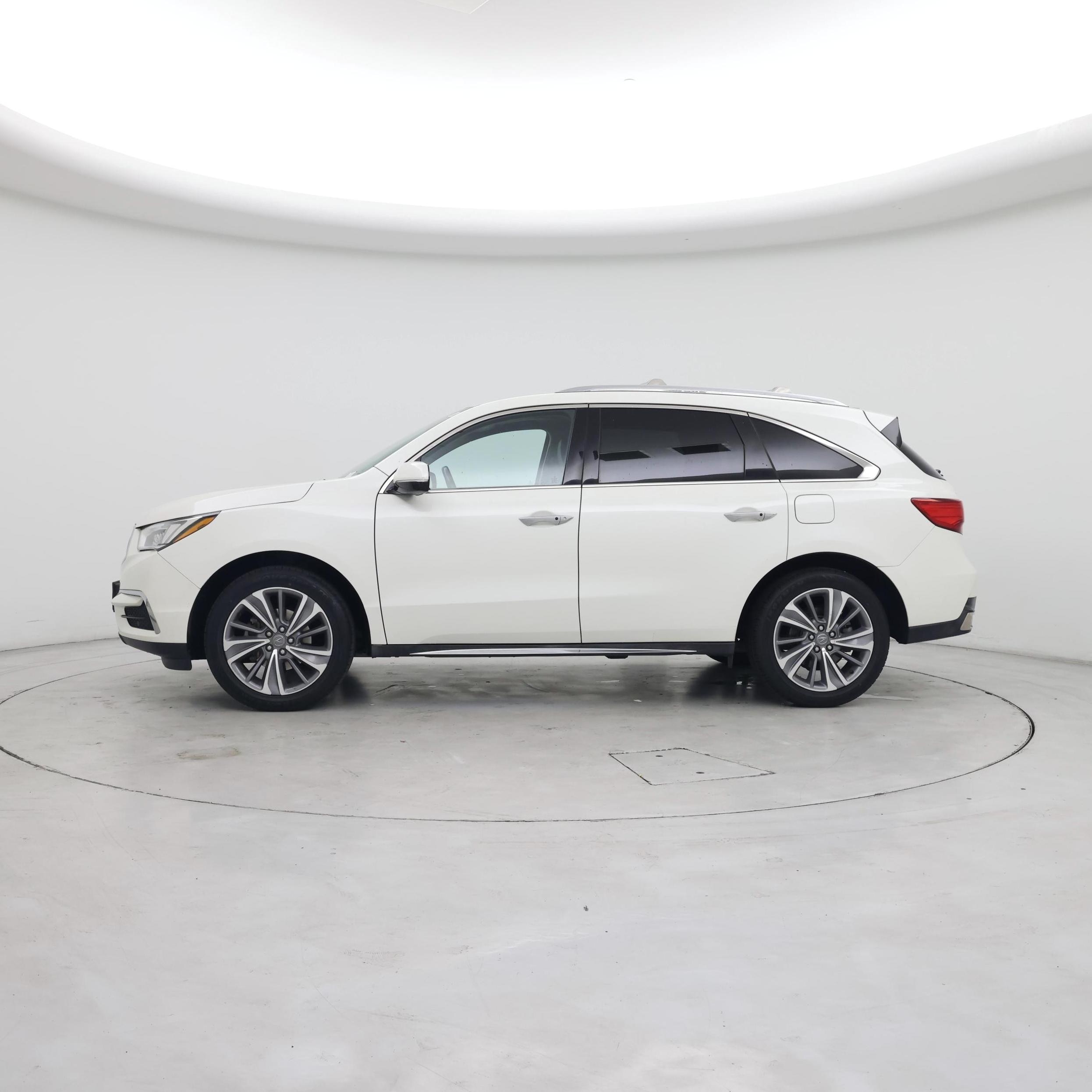 Thumbnail: 2017 Acura MDX - 3