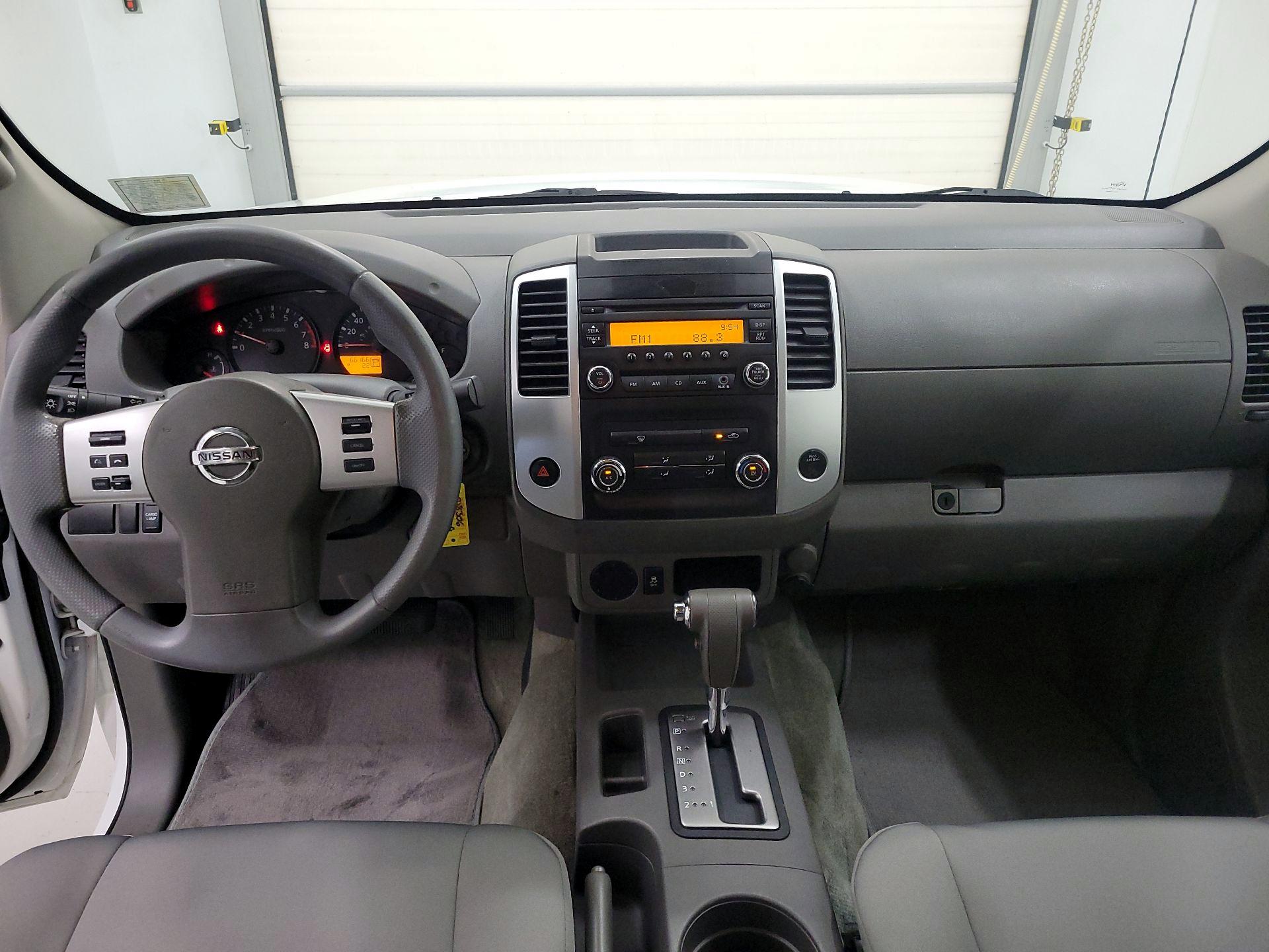 Thumbnail: 2016 Nissan Frontier - 9