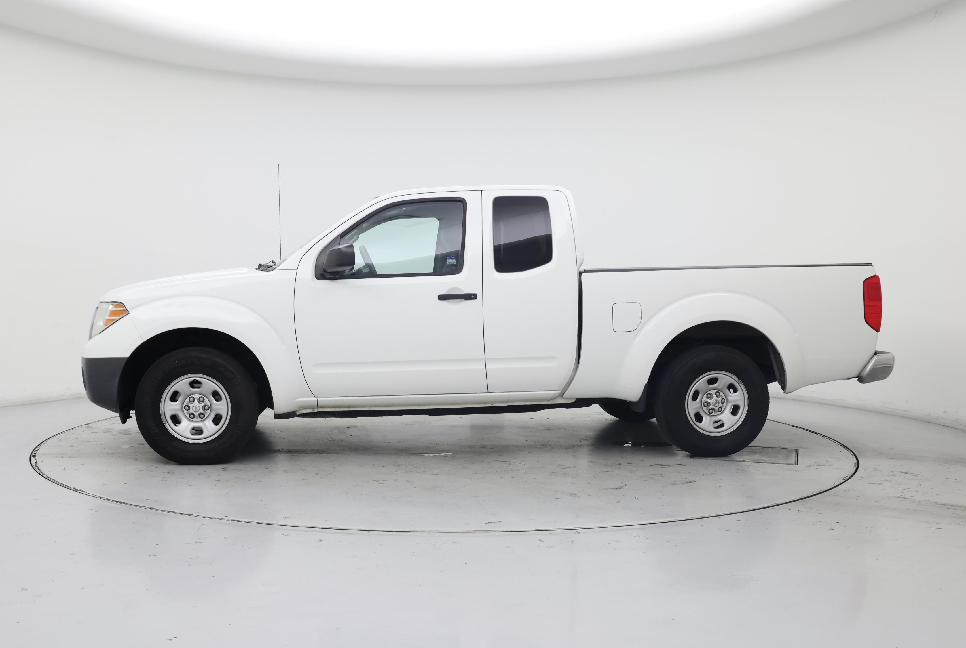 Thumbnail: 2016 Nissan Frontier - 3