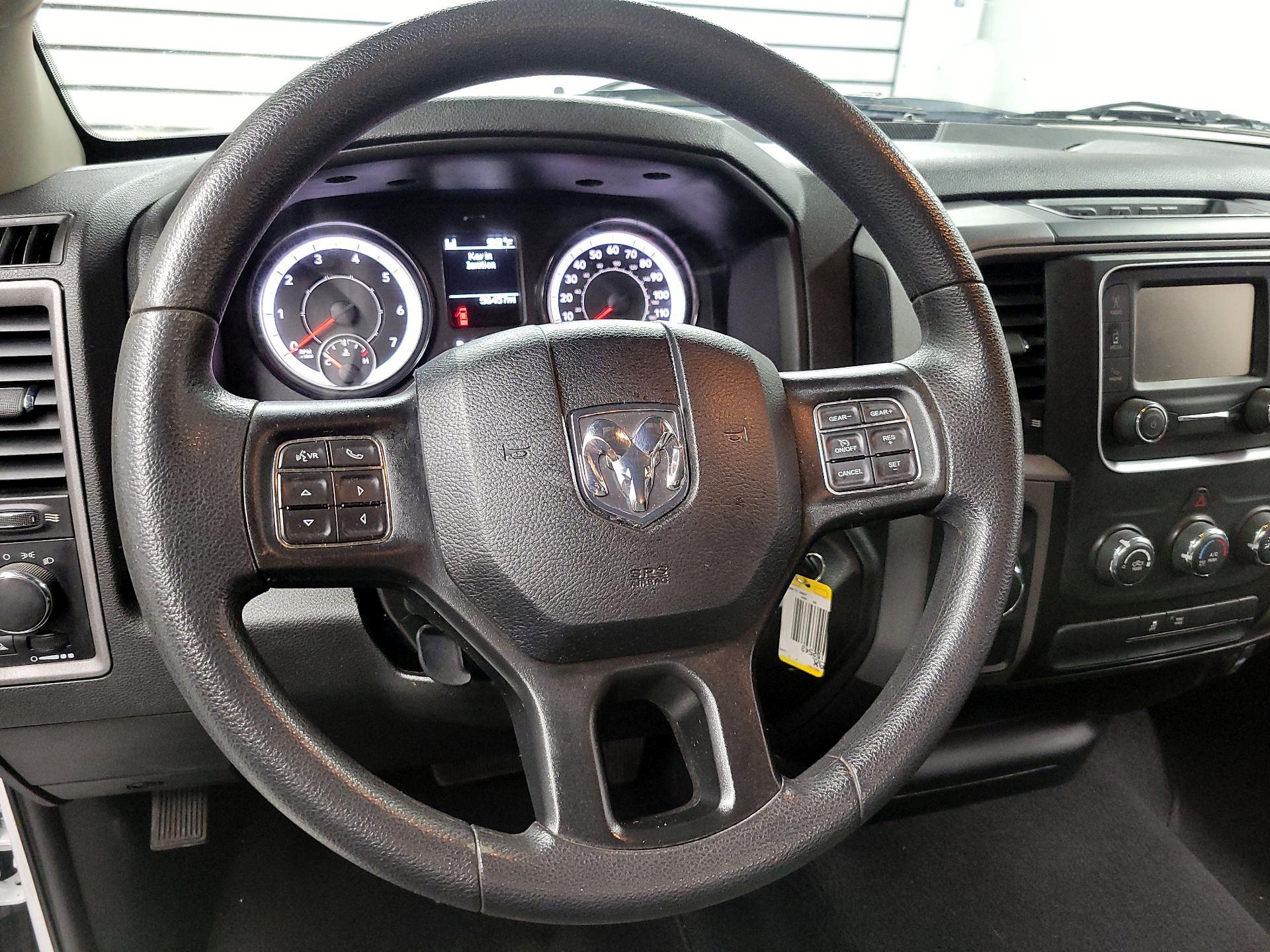 Thumbnail: 2022 RAM 1500 Classic - 10