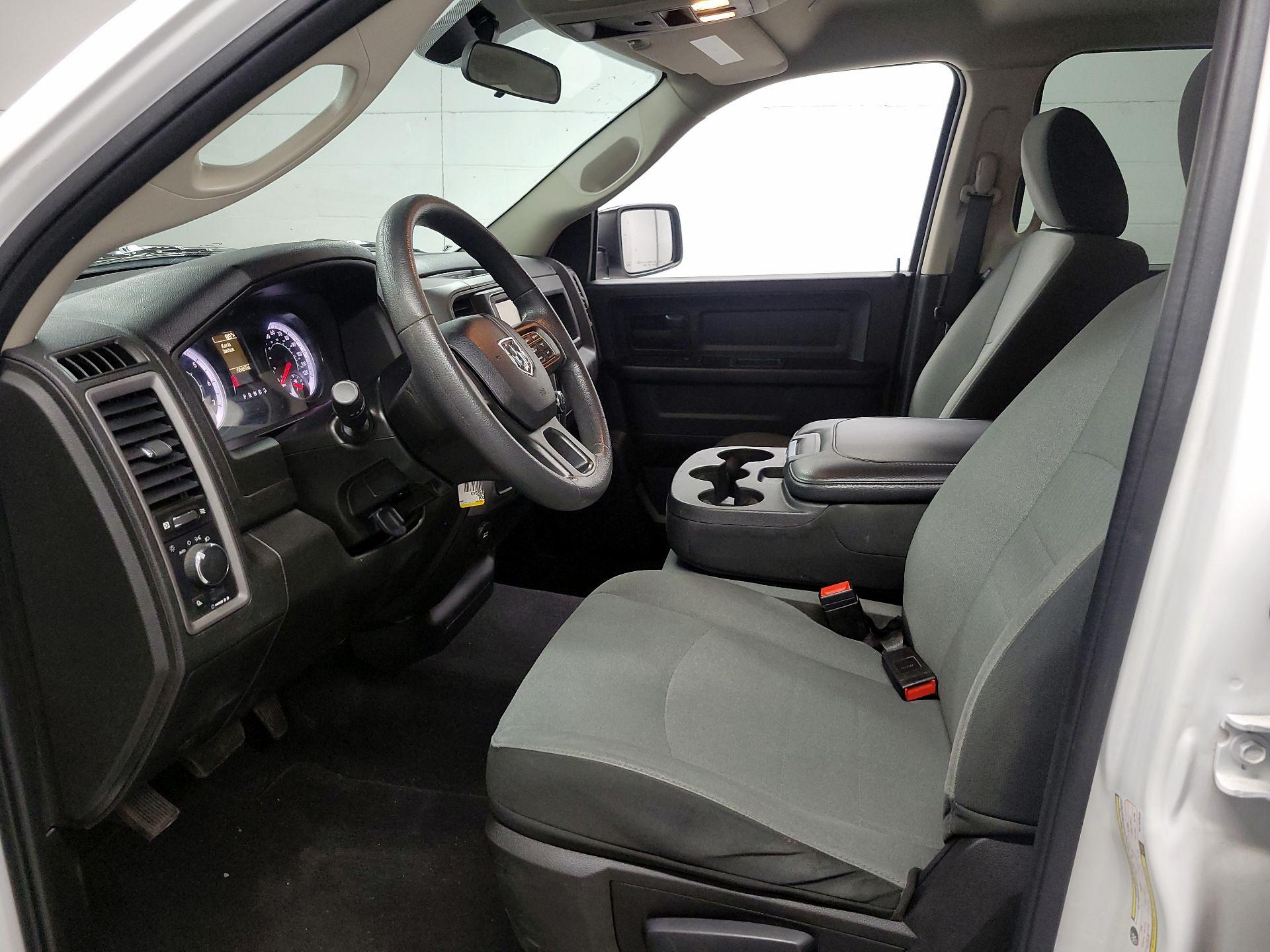 Thumbnail: 2022 RAM 1500 Classic - 11