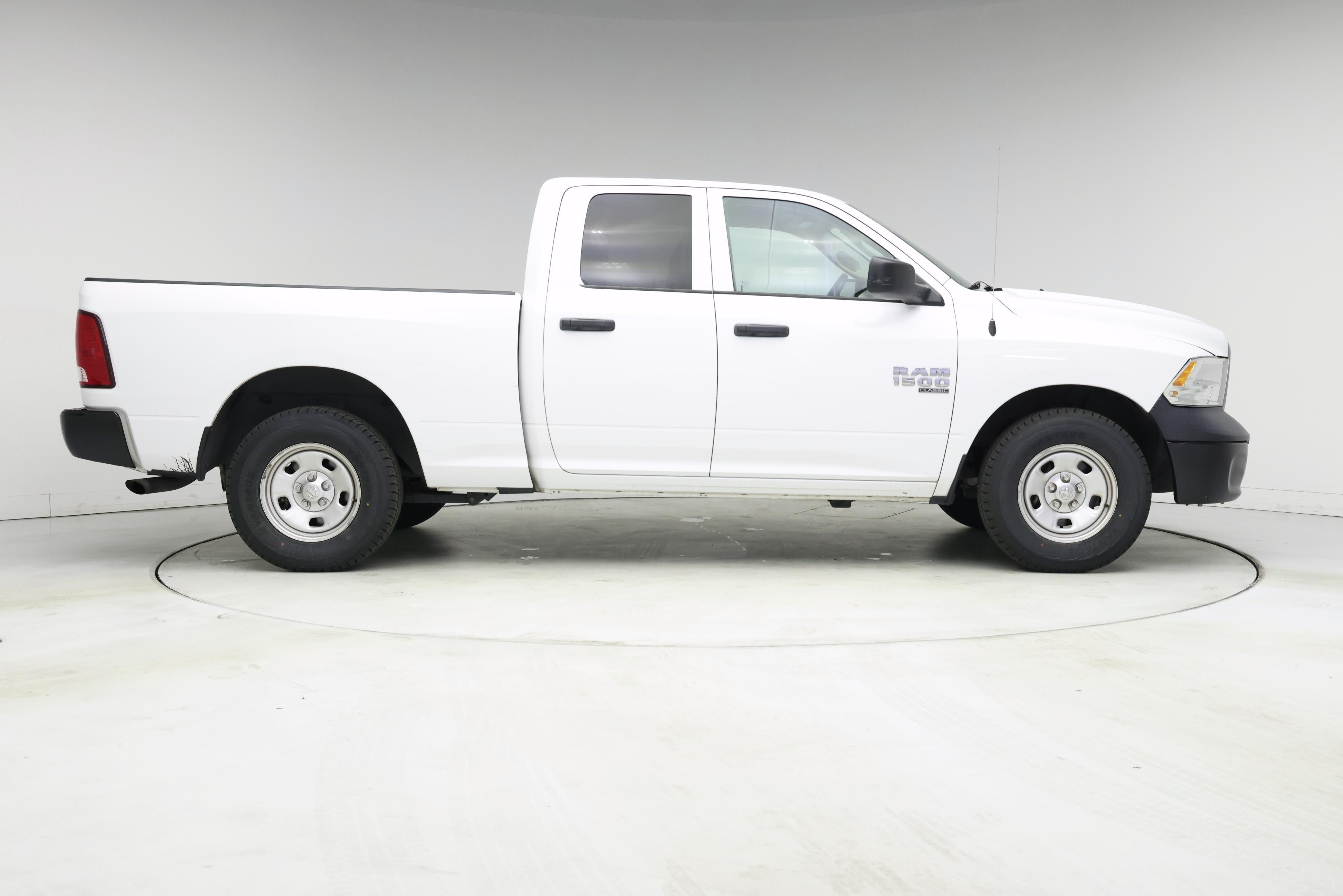Thumbnail: 2022 RAM 1500 Classic - 7