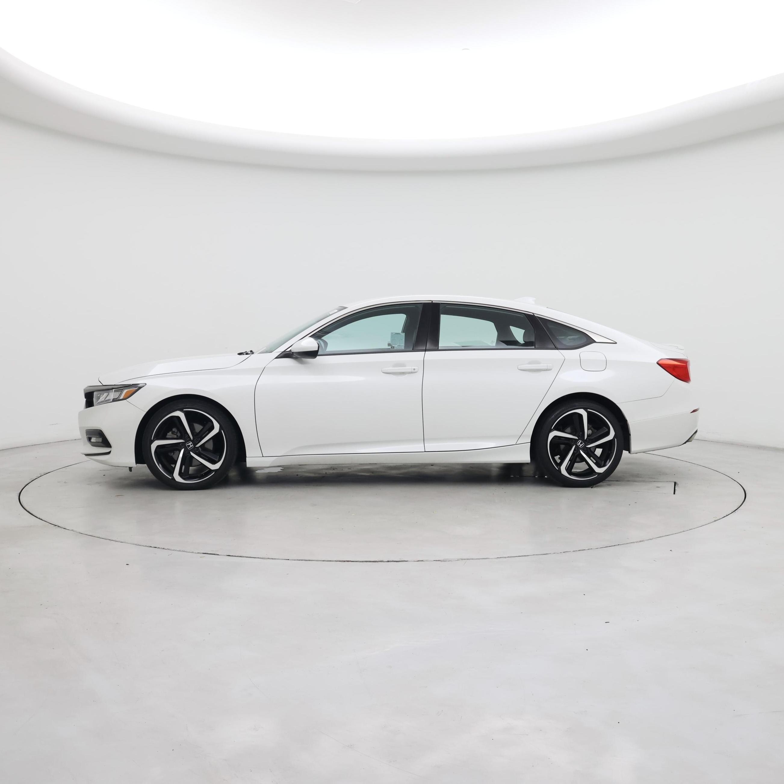 Thumbnail: 2019 Honda Accord - 3