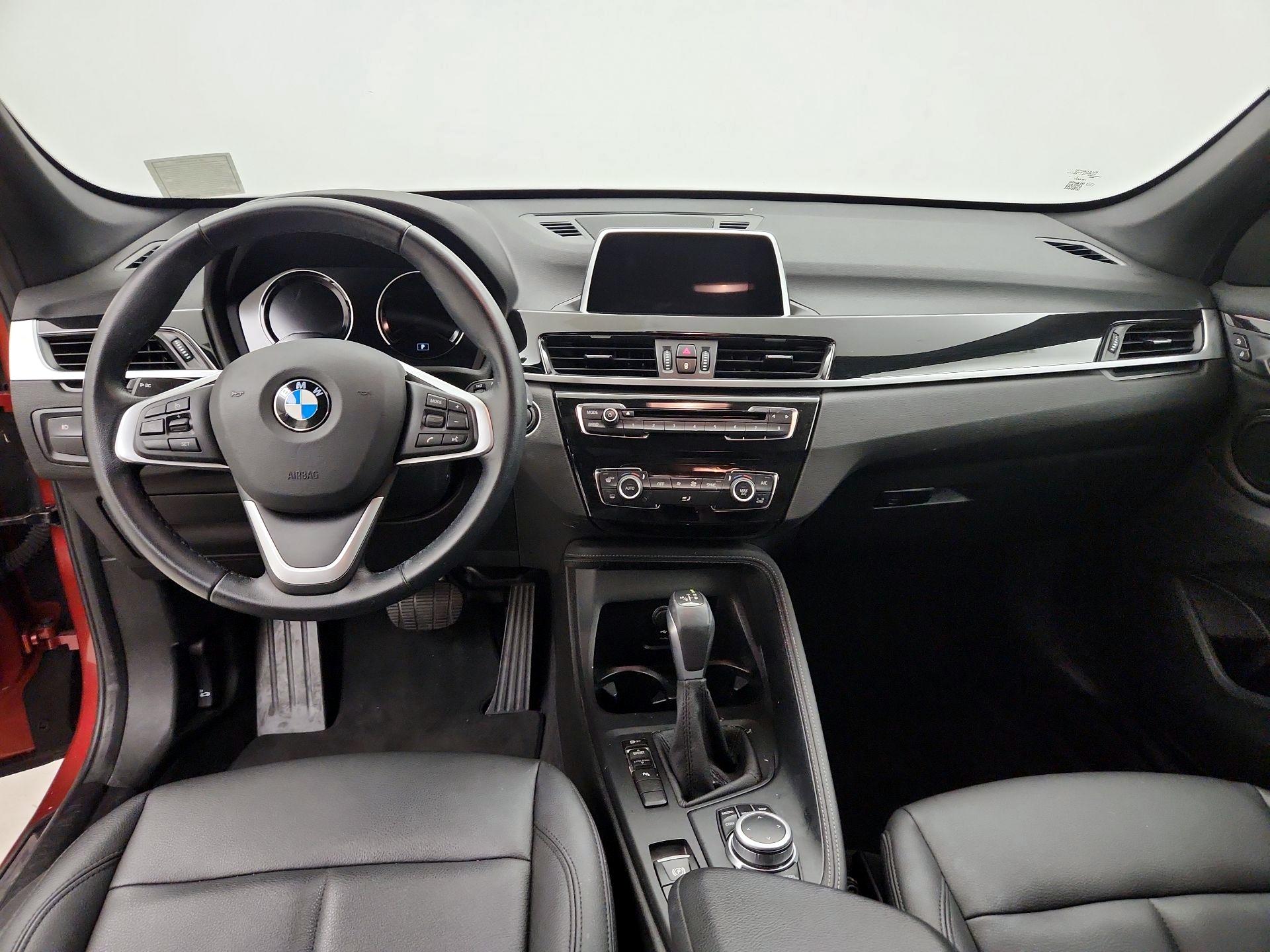 Thumbnail: 2019 BMW X1 - 9