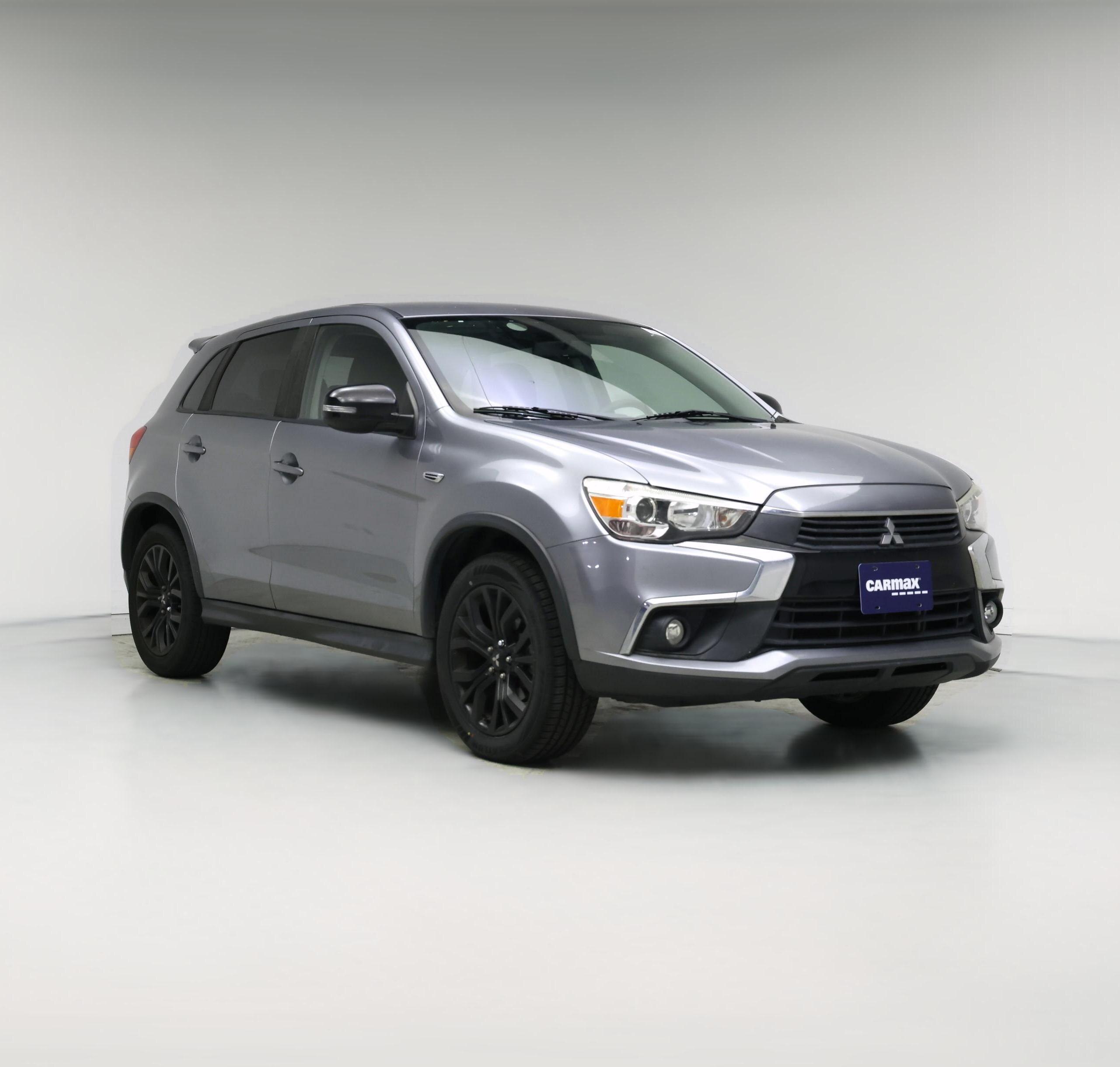 Thumbnail: 2017 Mitsubishi Outlander Sport - 1