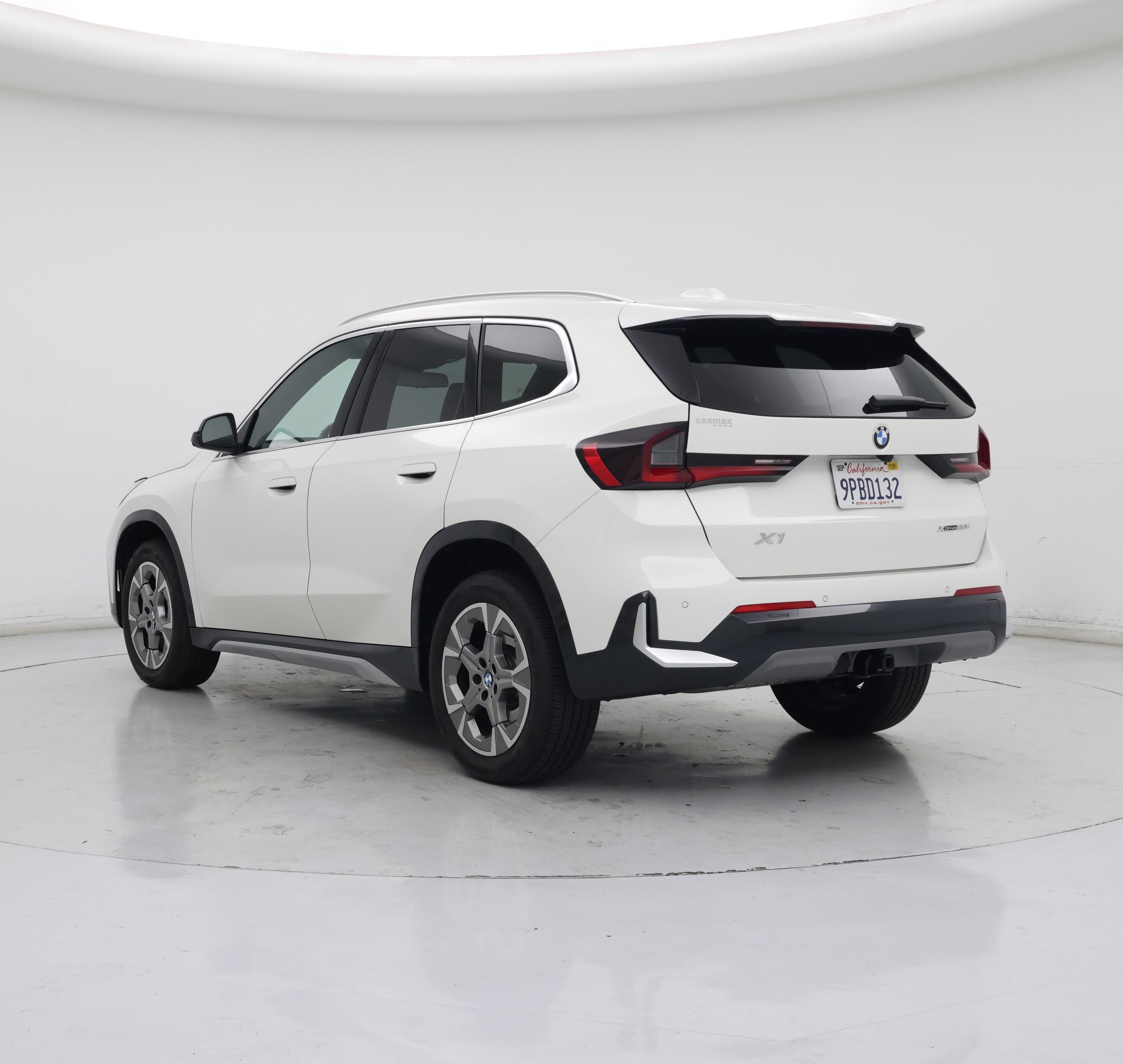 Thumbnail: 2025 BMW X1 - 2