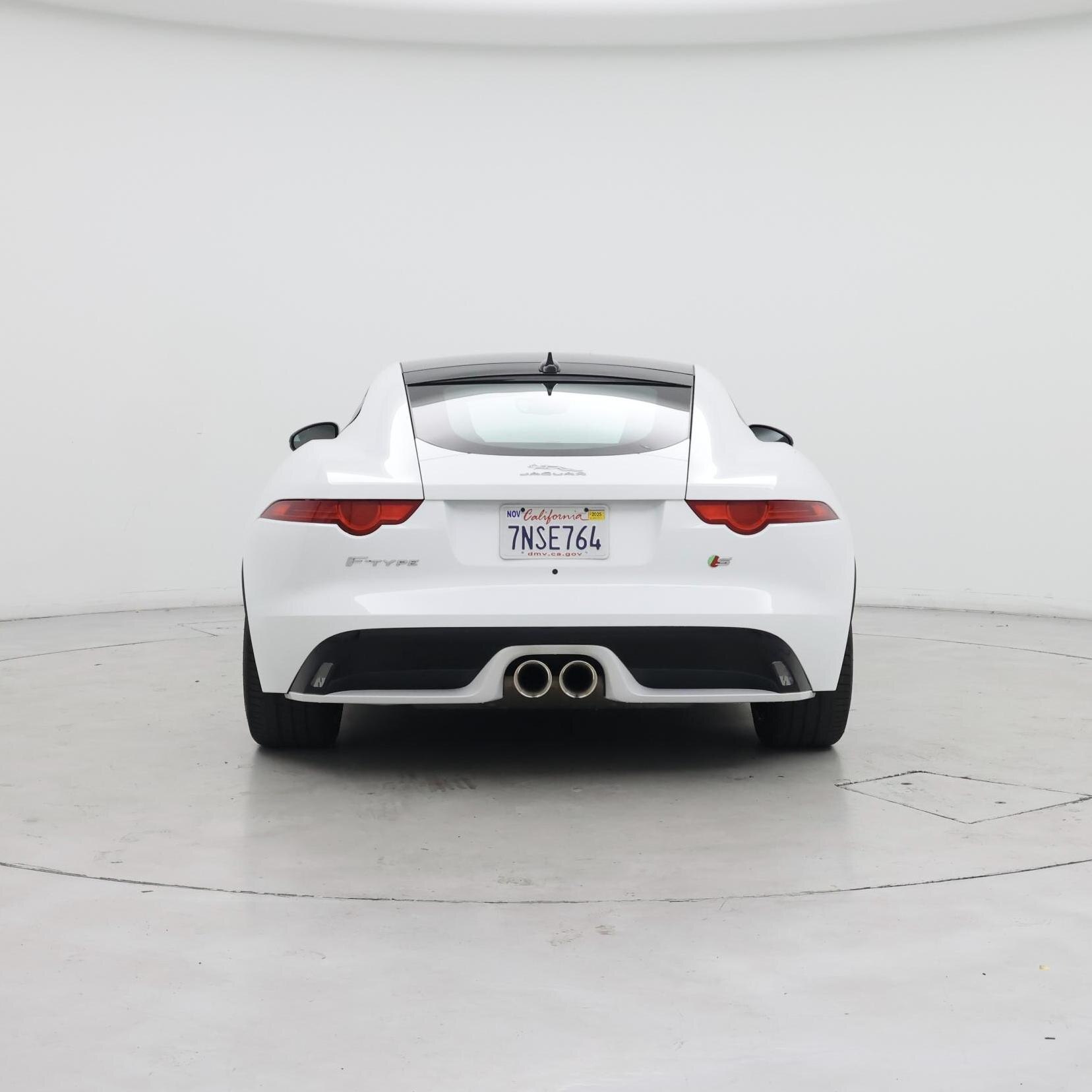 Thumbnail: 2016 Jaguar F-Type - 6