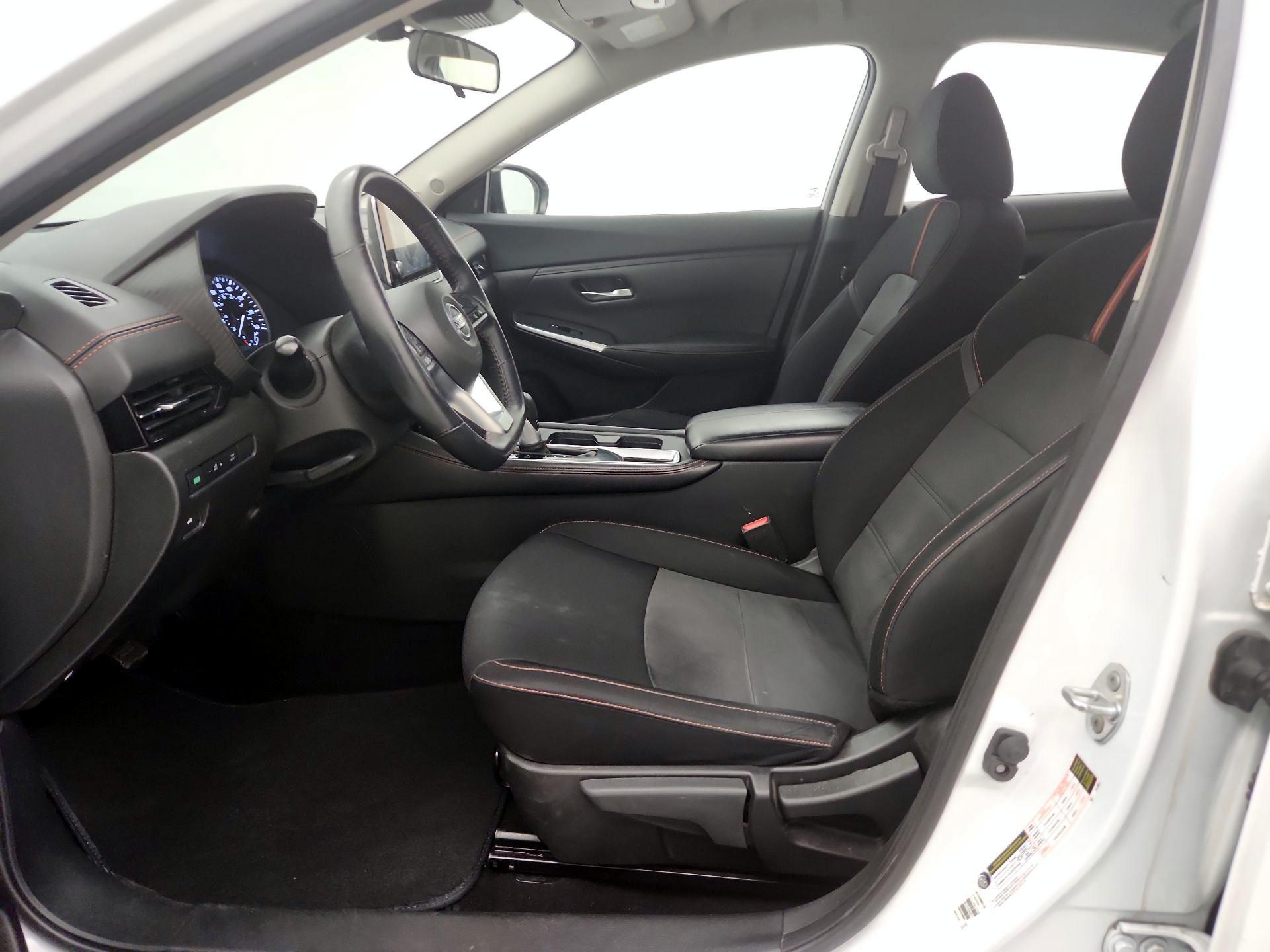 Thumbnail: 2021 Nissan Sentra - 11