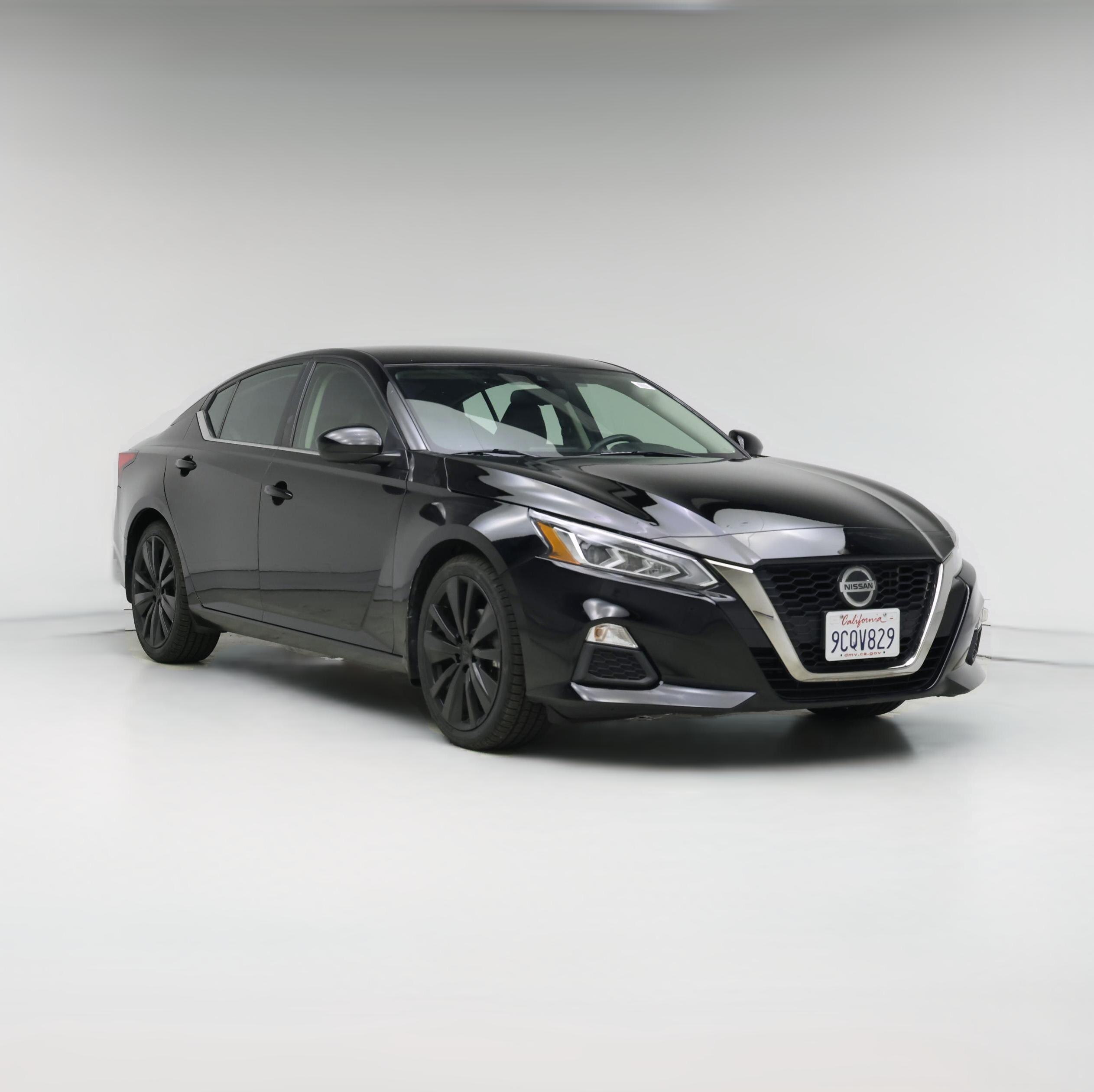 Thumbnail: 2022 Nissan Altima - 1