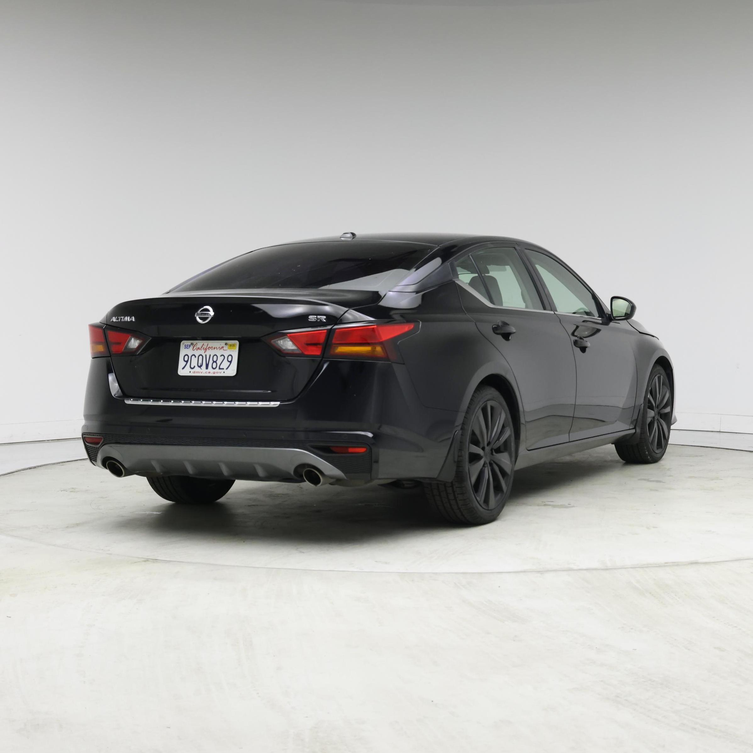 Thumbnail: 2022 Nissan Altima - 8