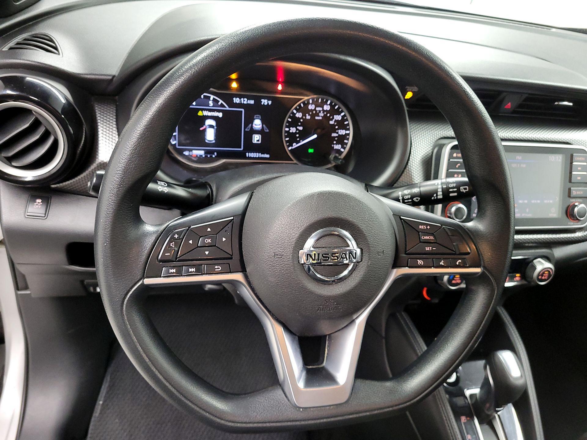 Thumbnail: 2019 Nissan Kicks - 10
