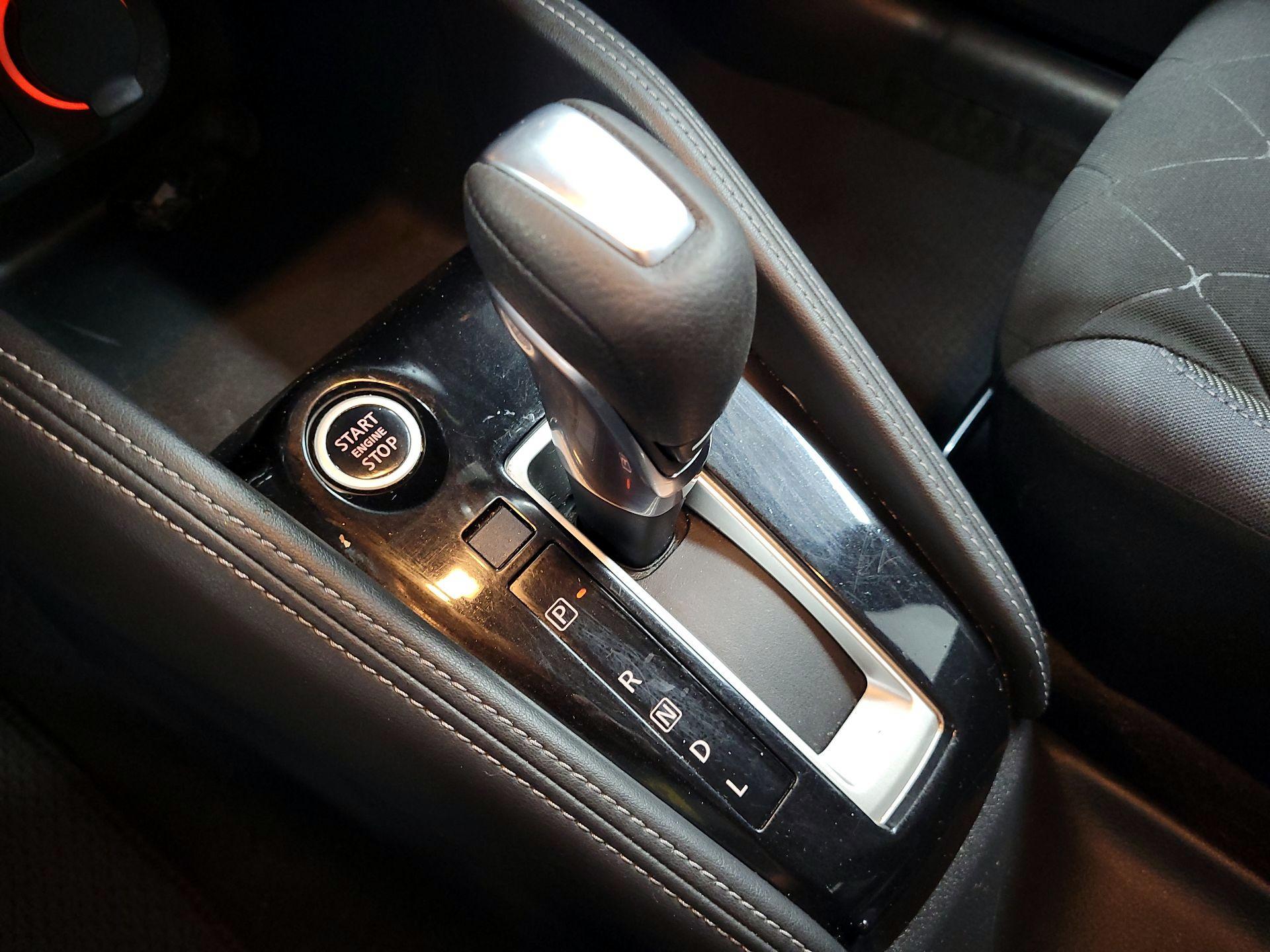 Thumbnail: 2019 Nissan Kicks - 17