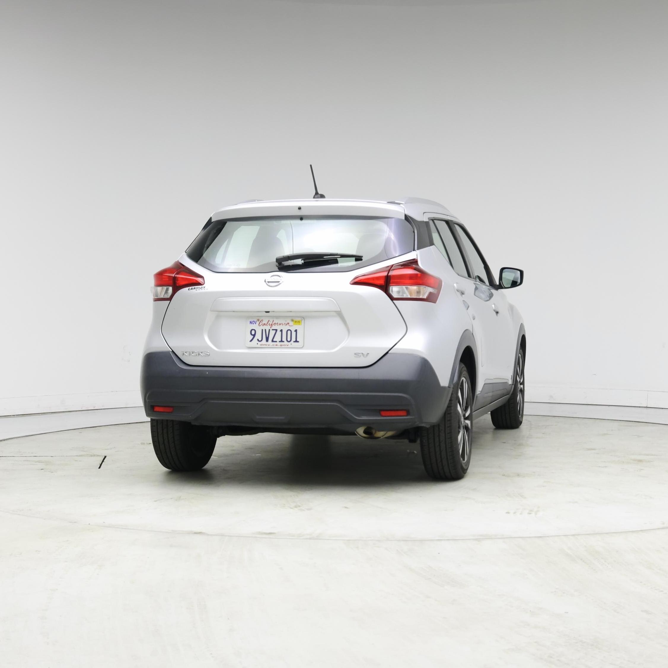 Thumbnail: 2019 Nissan Kicks - 8