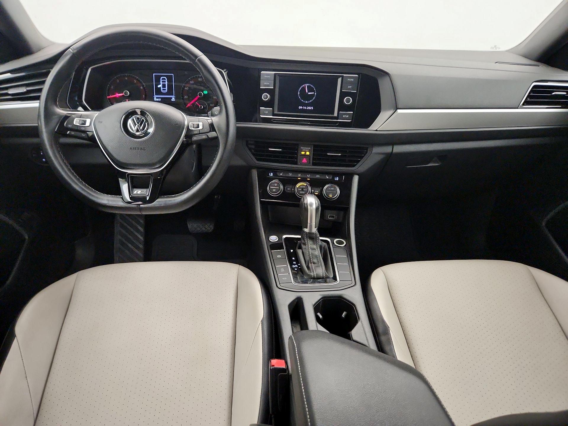 Thumbnail: 2019 Volkswagen Jetta - 9