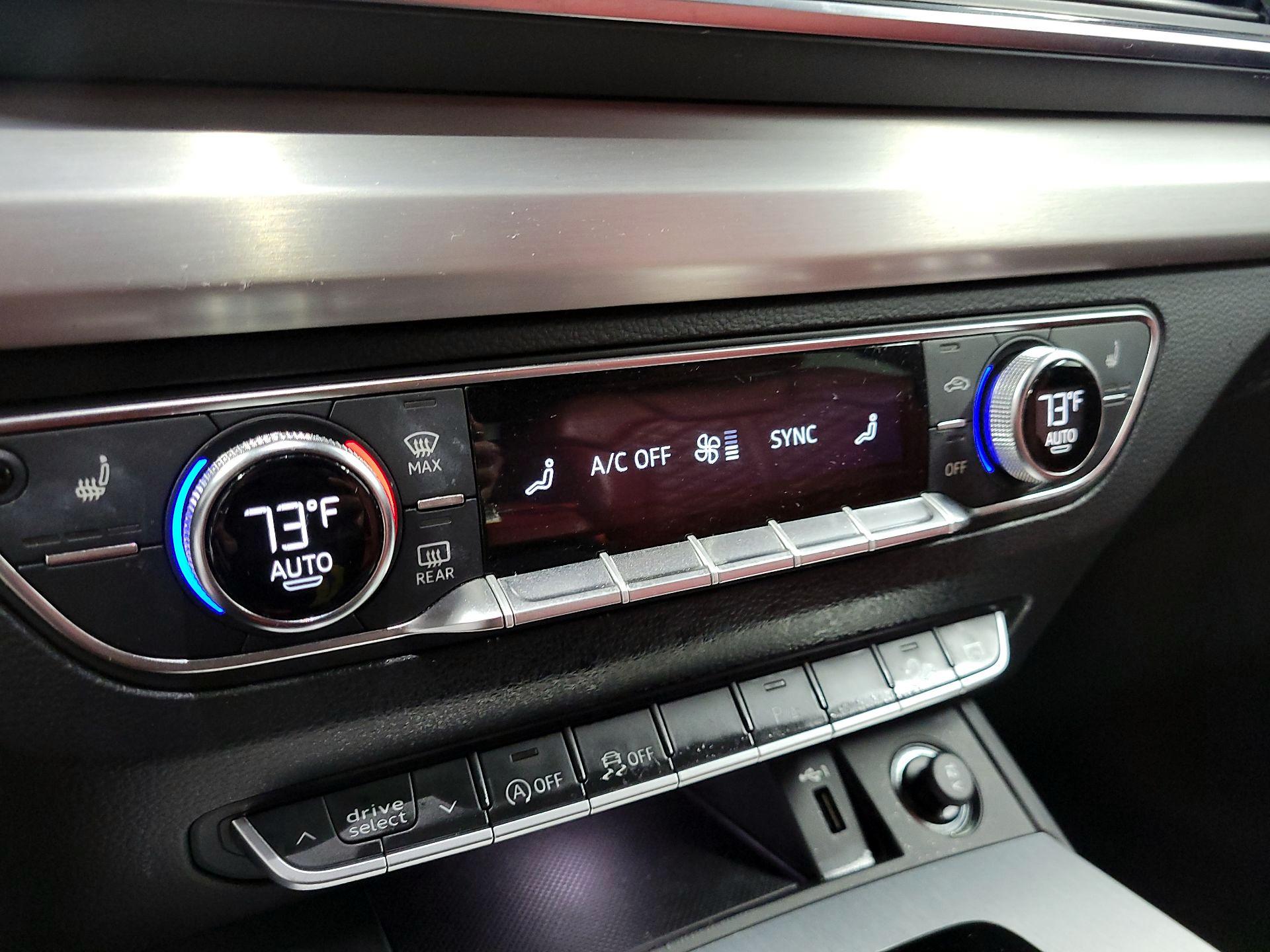 Thumbnail: 2021 Audi SQ5 - 16