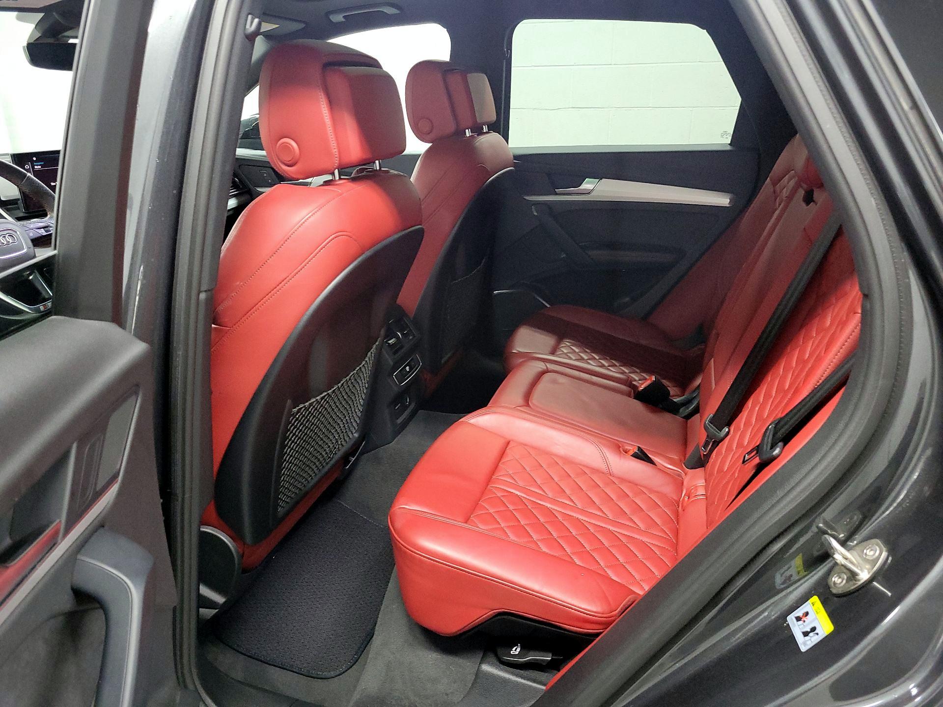 Thumbnail: 2021 Audi SQ5 - 20