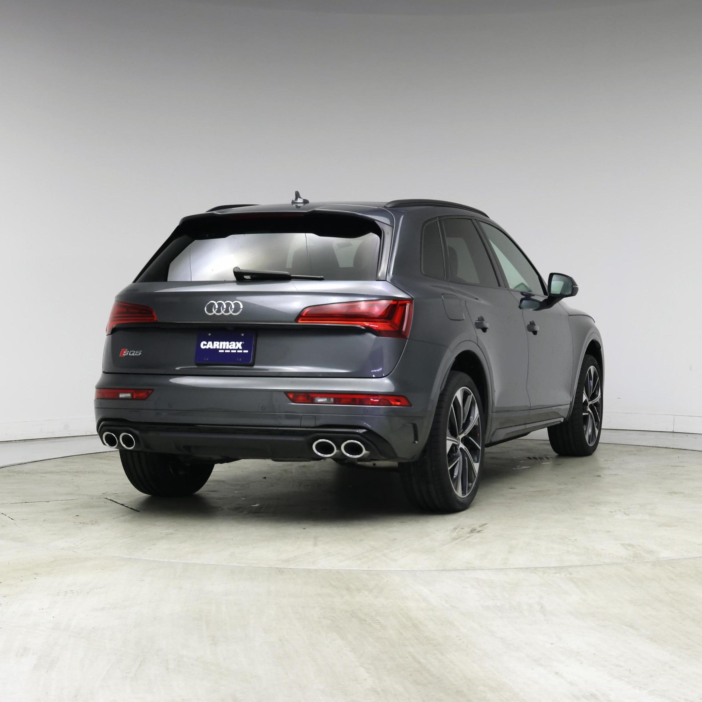 Thumbnail: 2021 Audi SQ5 - 8