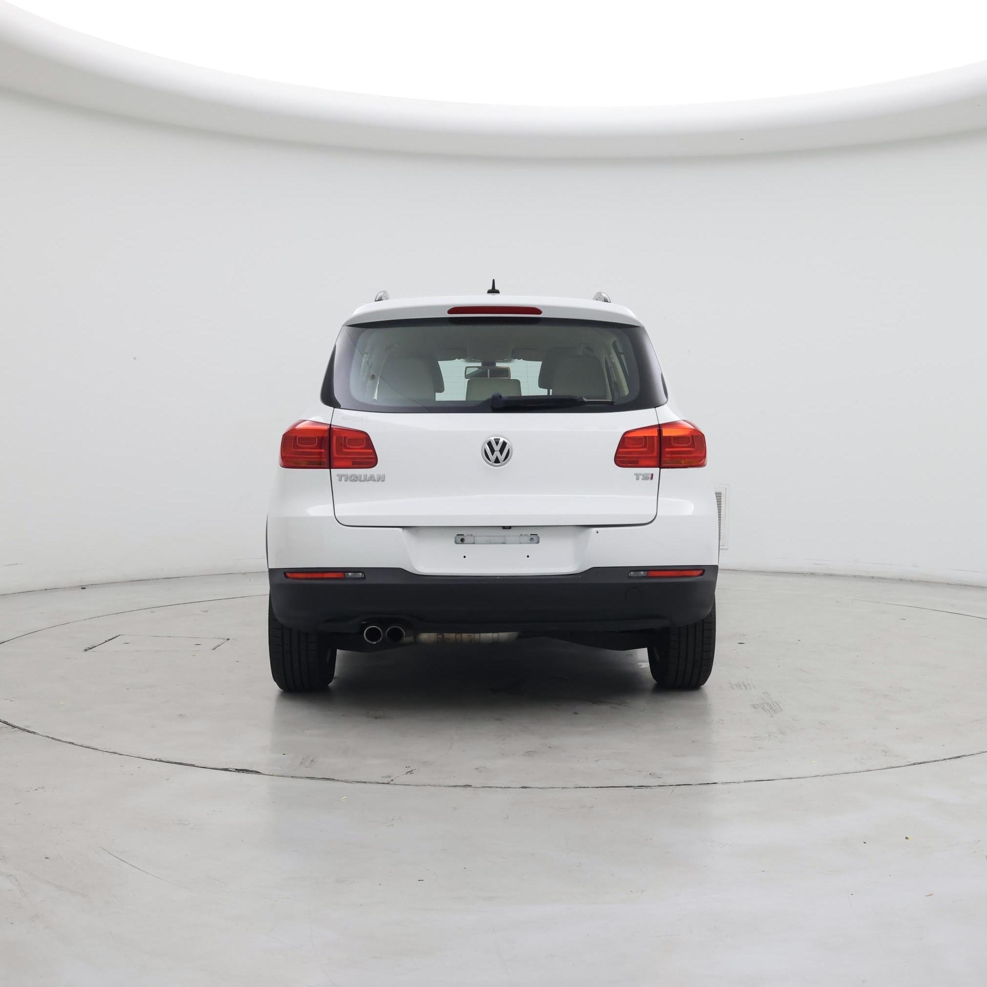 Thumbnail: 2016 Volkswagen Tiguan - 6