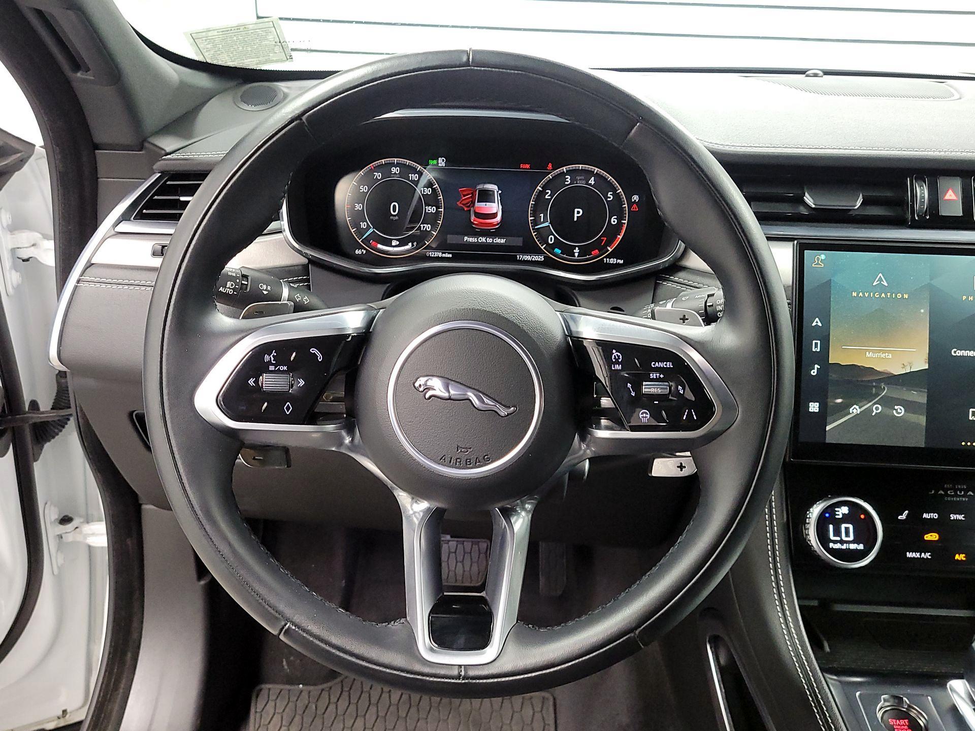 Thumbnail: 2024 Jaguar F-Pace - 10