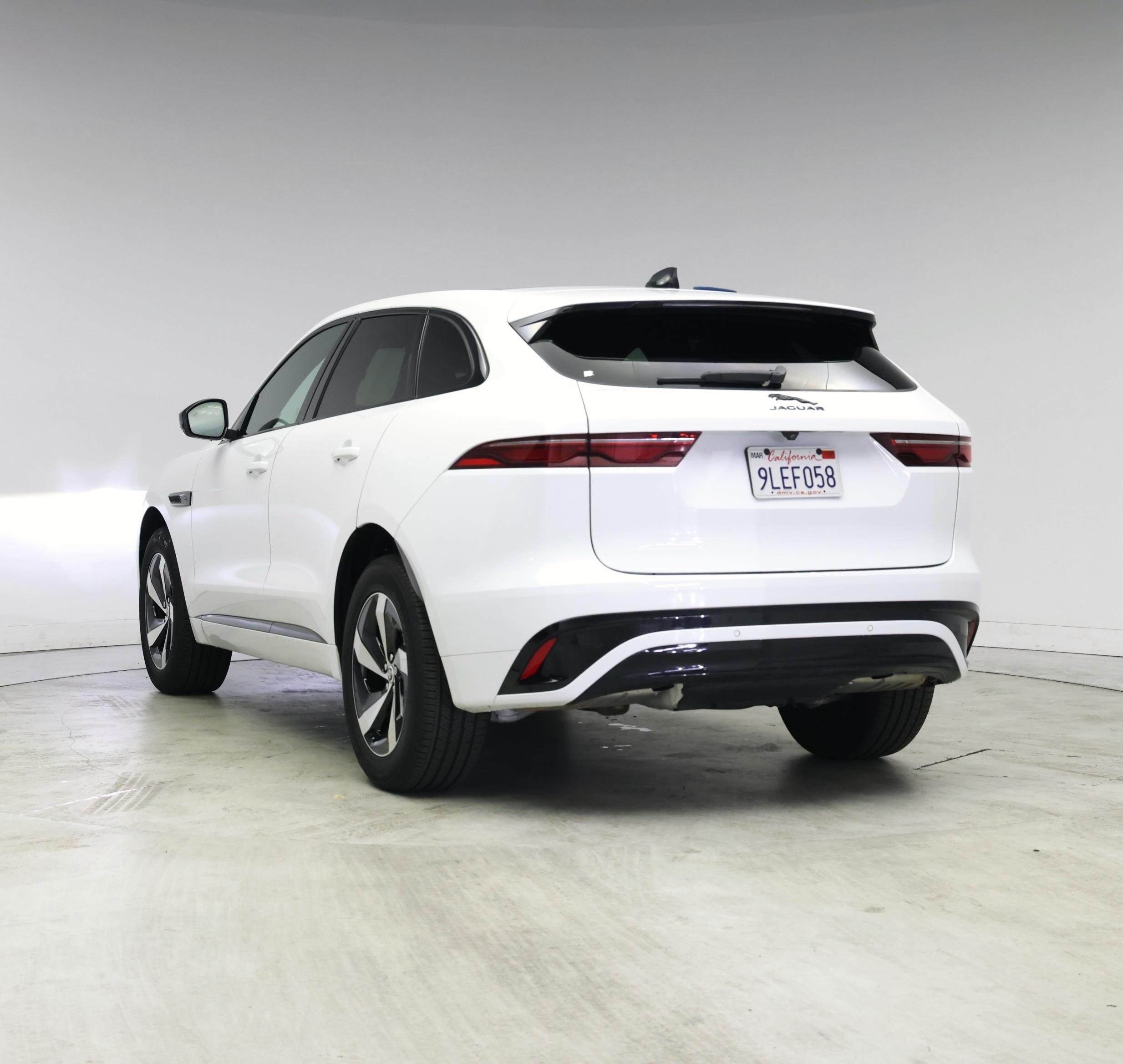 Thumbnail: 2024 Jaguar F-Pace - 2