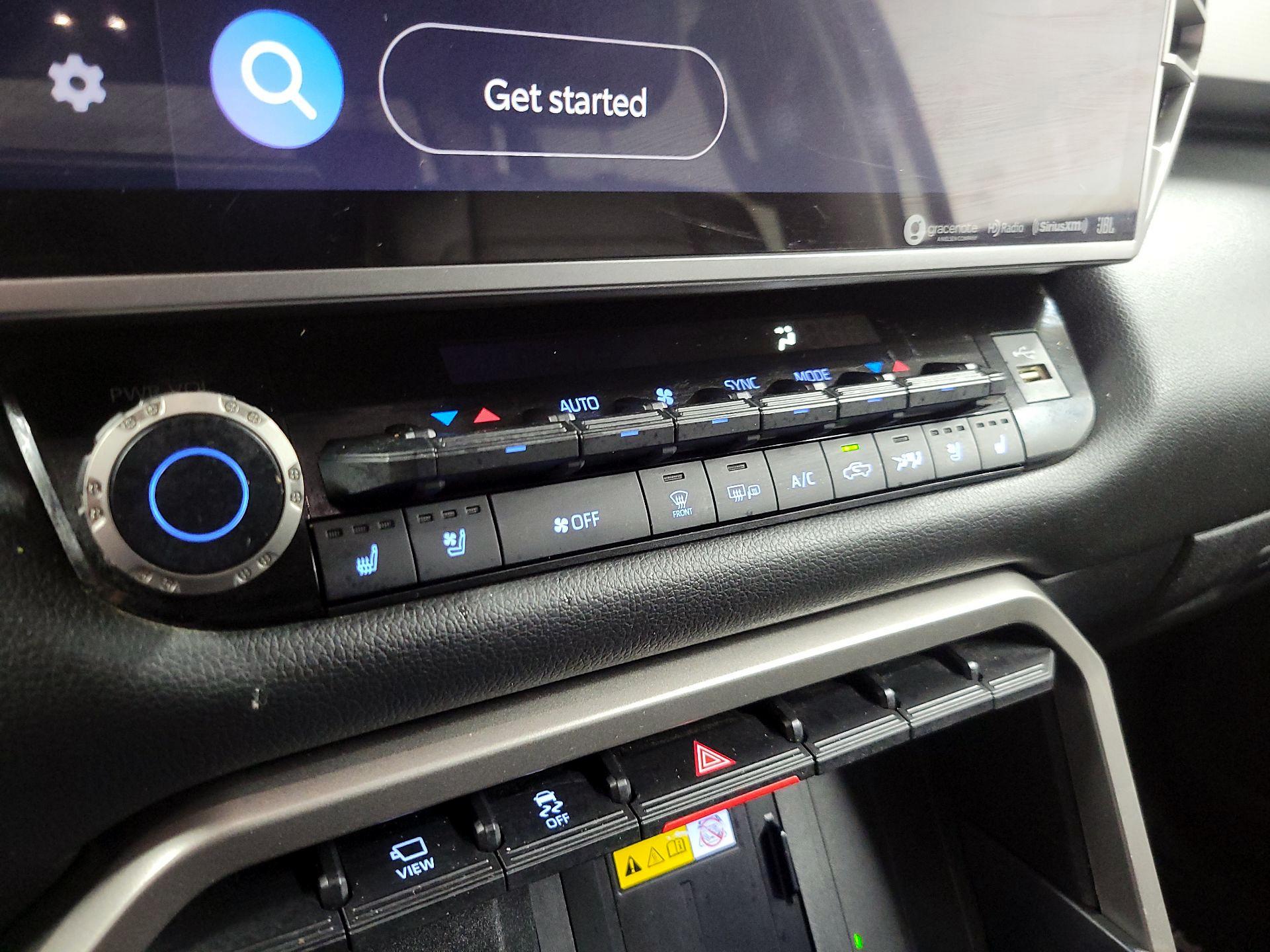 Thumbnail: 2024 Toyota Tundra - 16