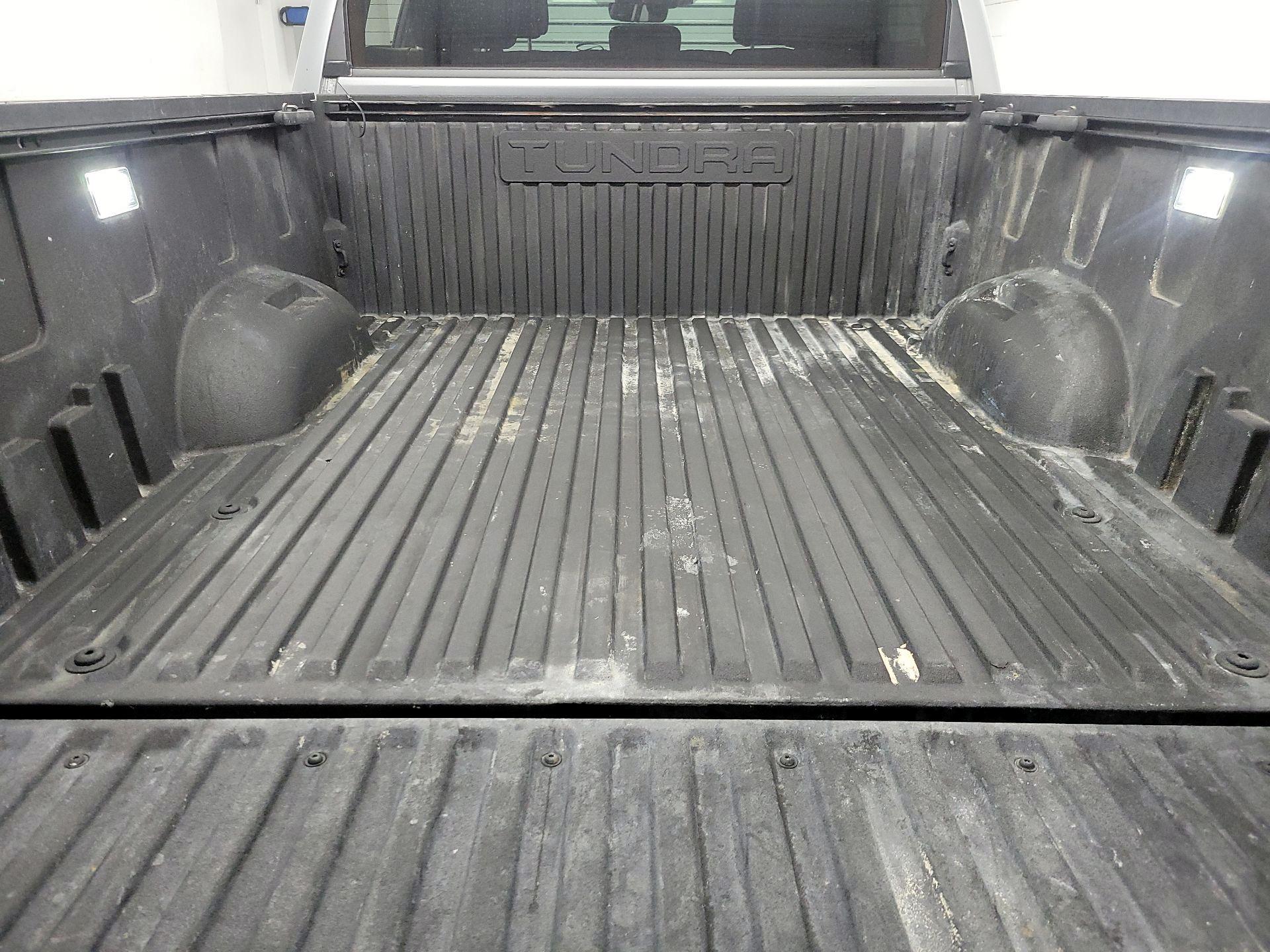 Thumbnail: 2024 Toyota Tundra - 19