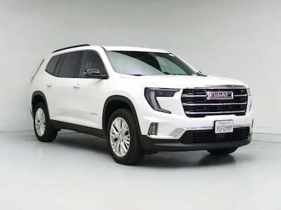 White 2024 GMC Acadia Elevation