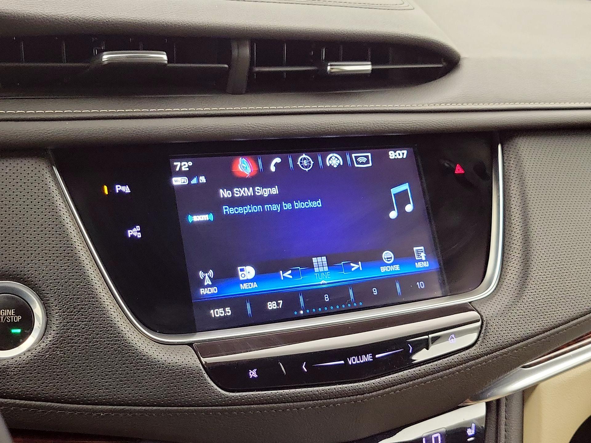 Thumbnail: 2018 Cadillac XT5 - 16