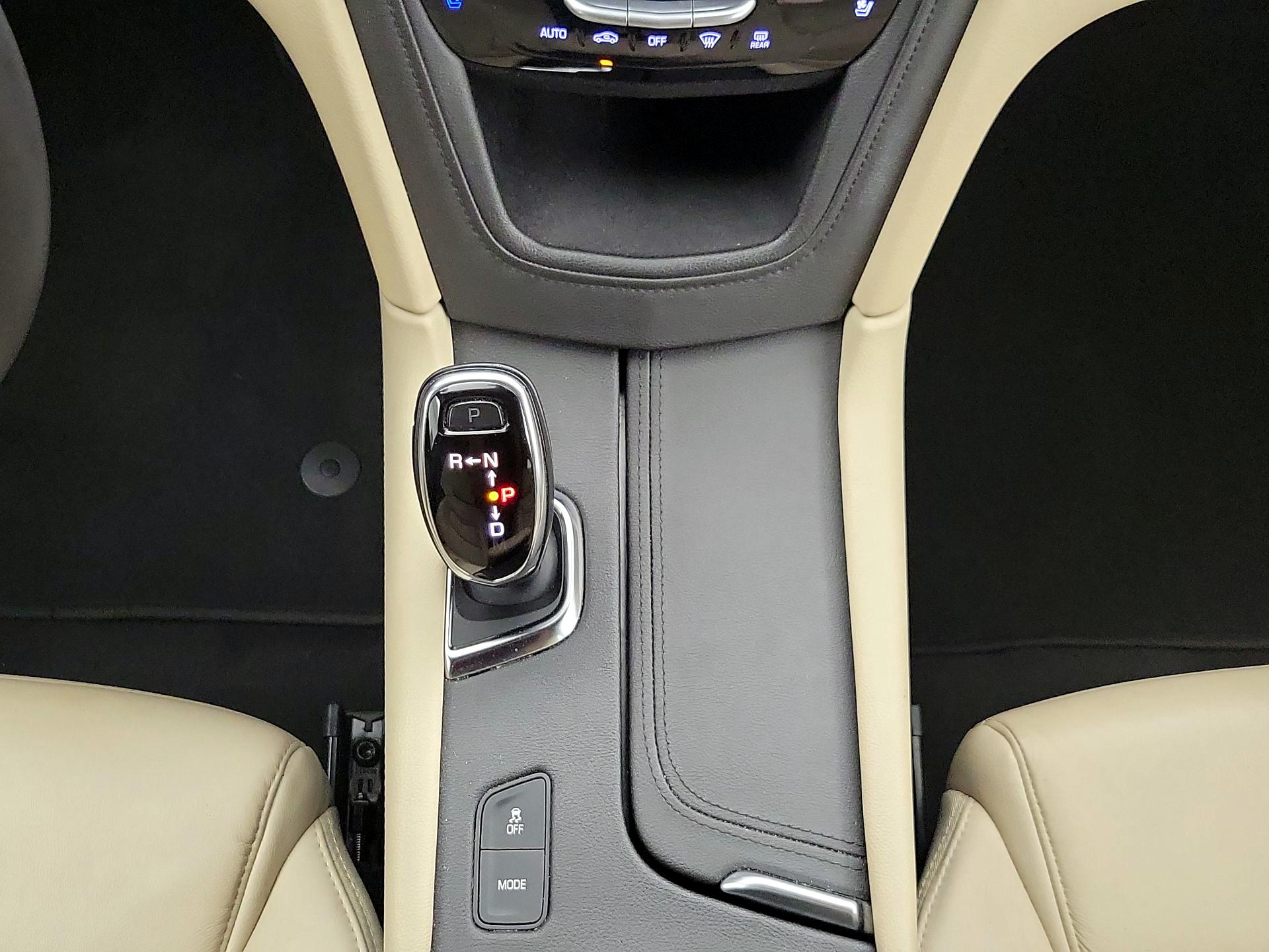 Thumbnail: 2018 Cadillac XT5 - 18