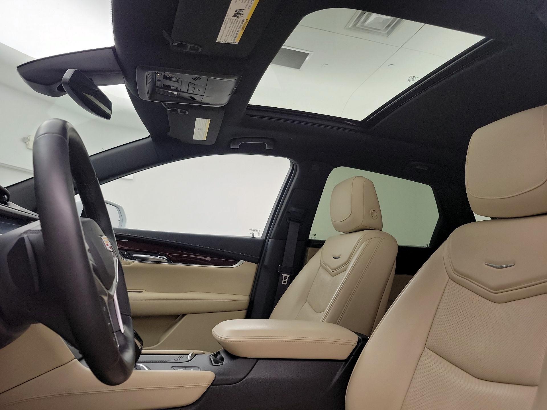 Thumbnail: 2018 Cadillac XT5 - 20