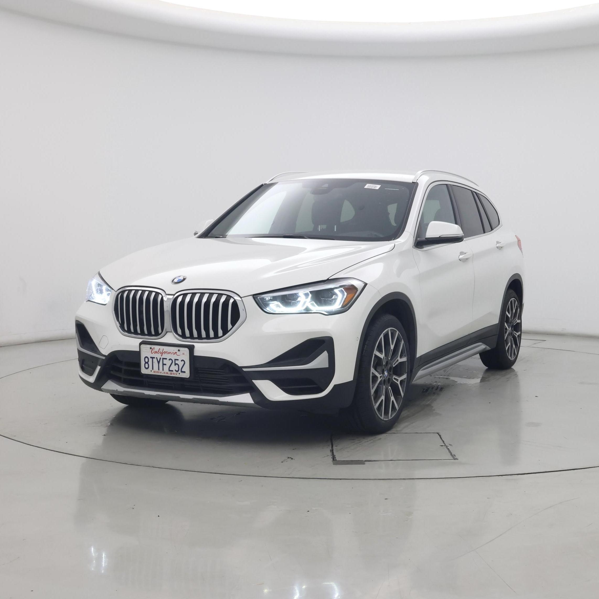 Thumbnail: 2021 BMW X1 - 4
