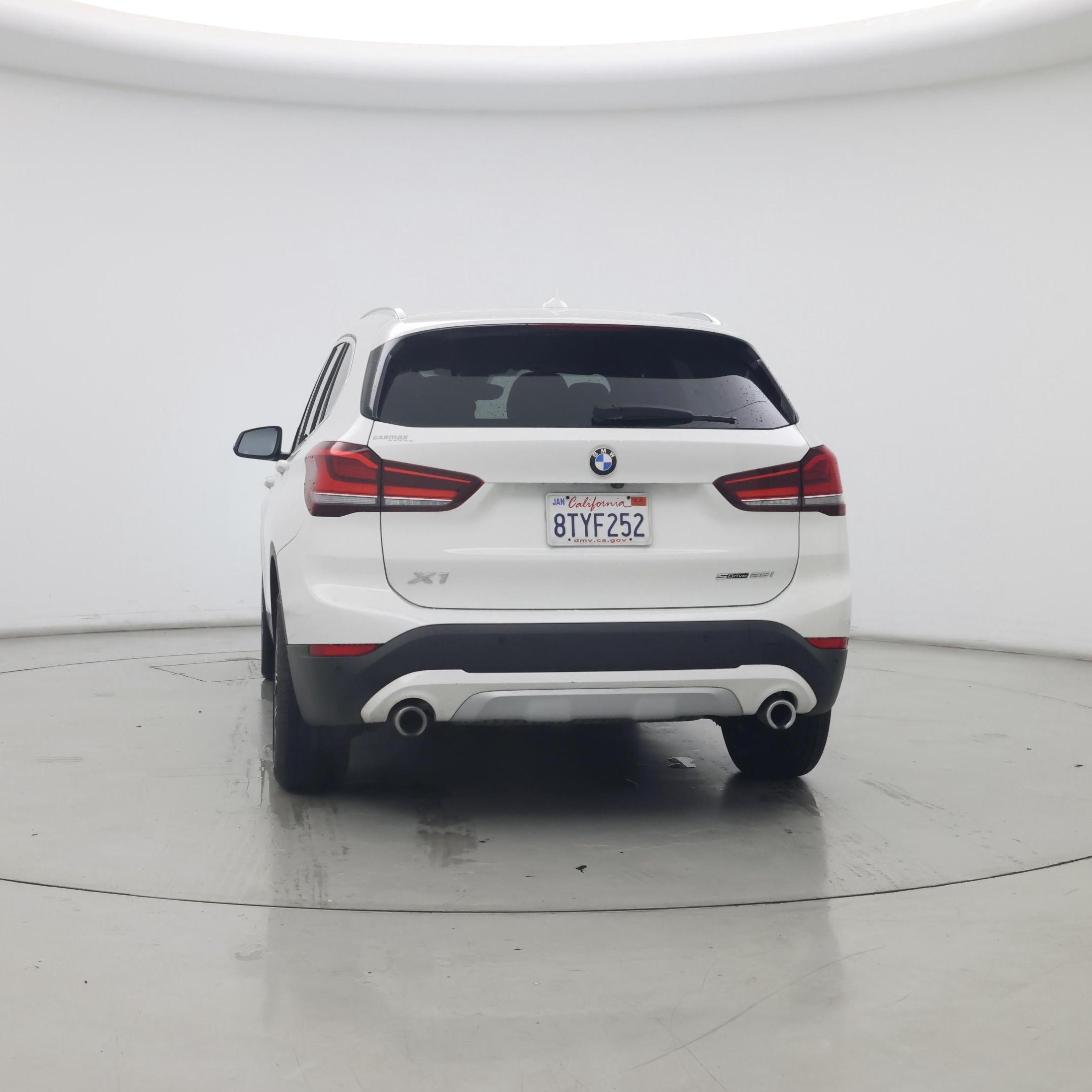 Thumbnail: 2021 BMW X1 - 6