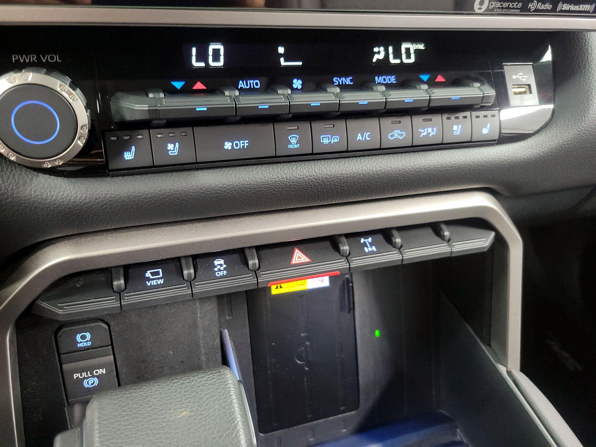 Thumbnail: 2024 Toyota Tundra - 15