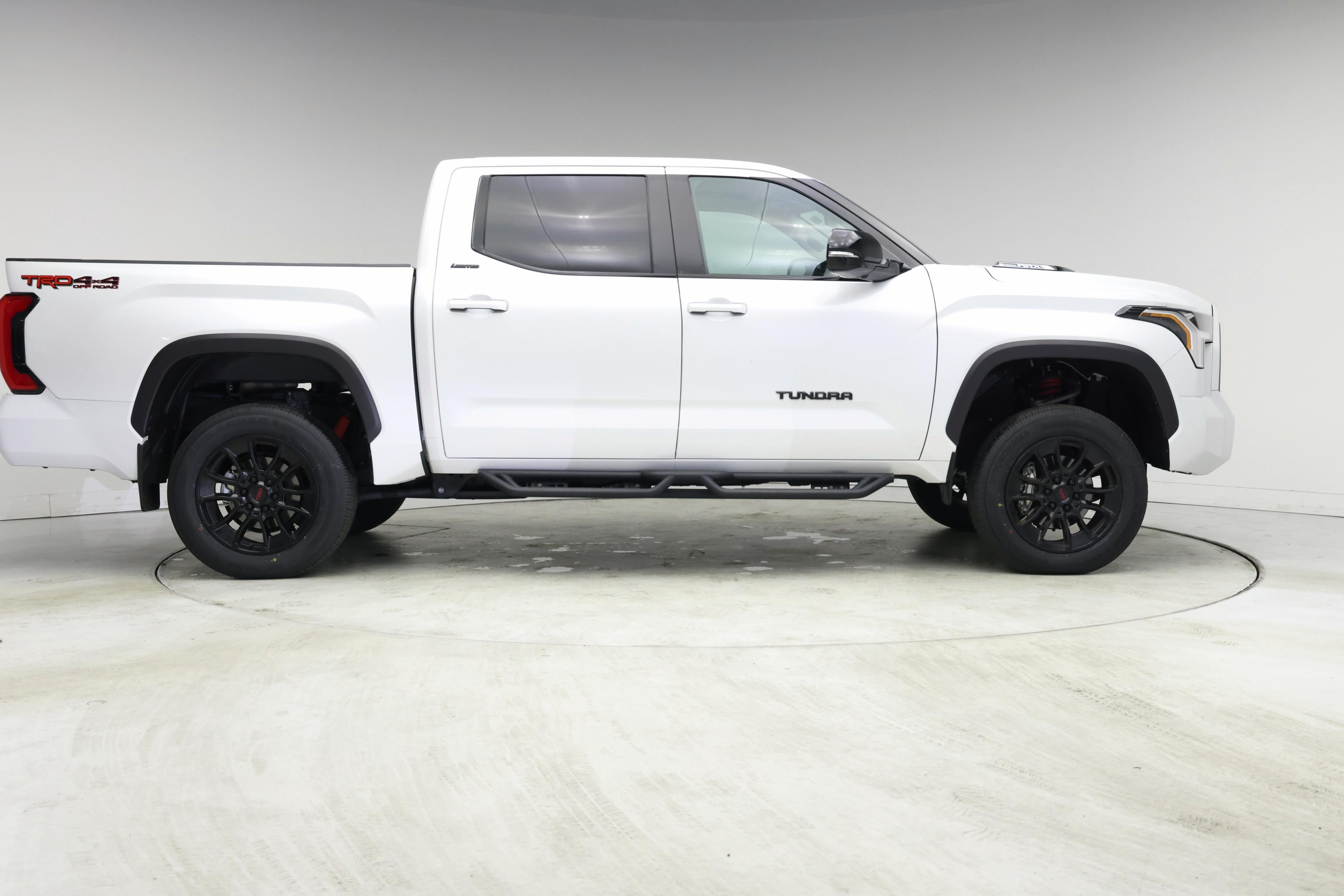 Thumbnail: 2024 Toyota Tundra - 7