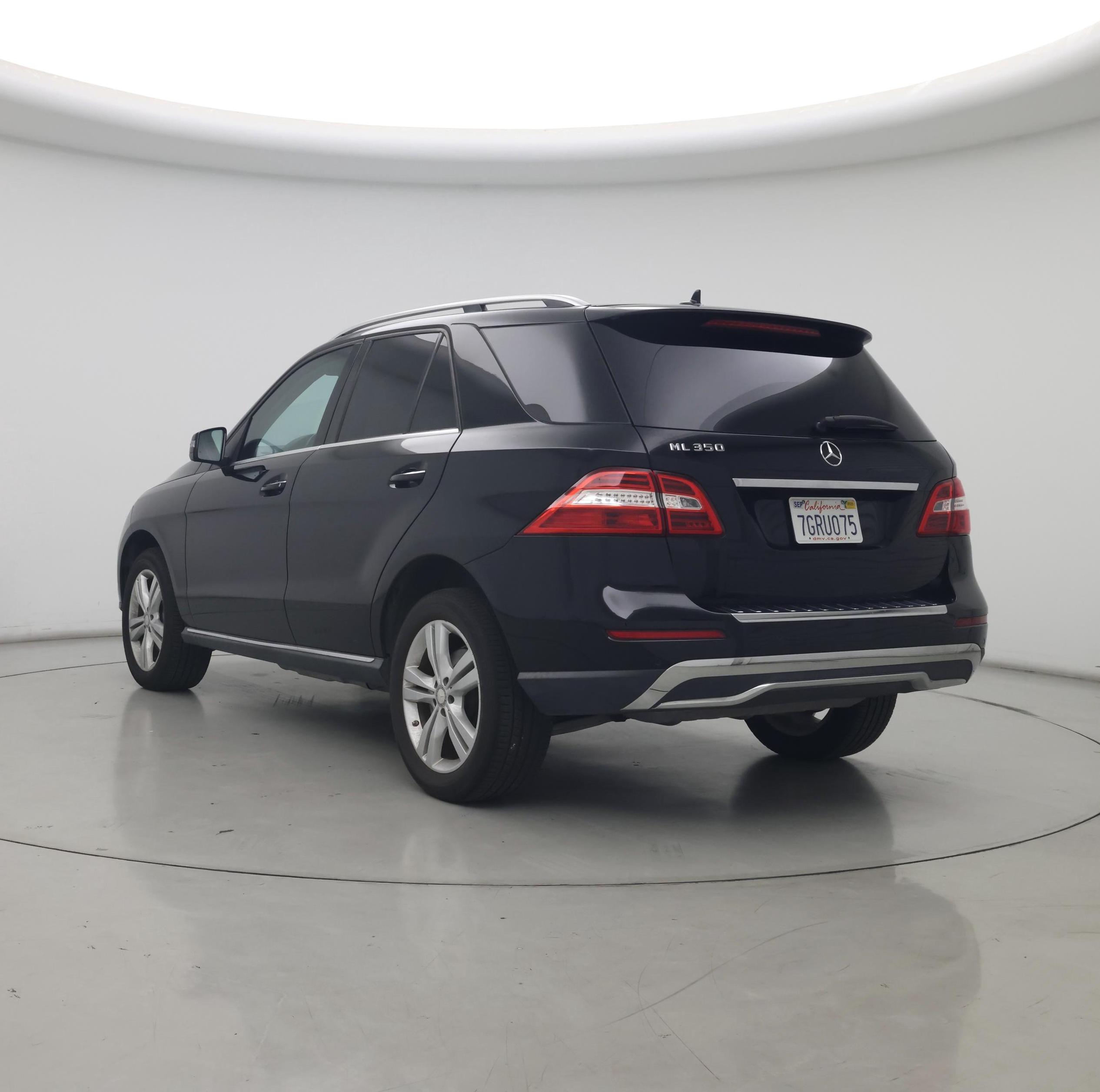 Thumbnail: 2015 Mercedes-Benz M-Class - 2