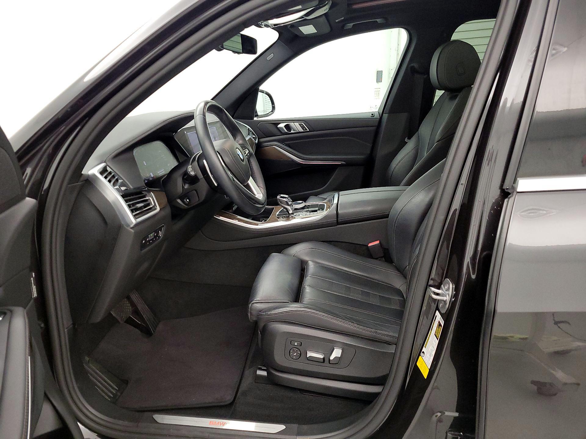 Thumbnail: 2020 BMW X5 - 11