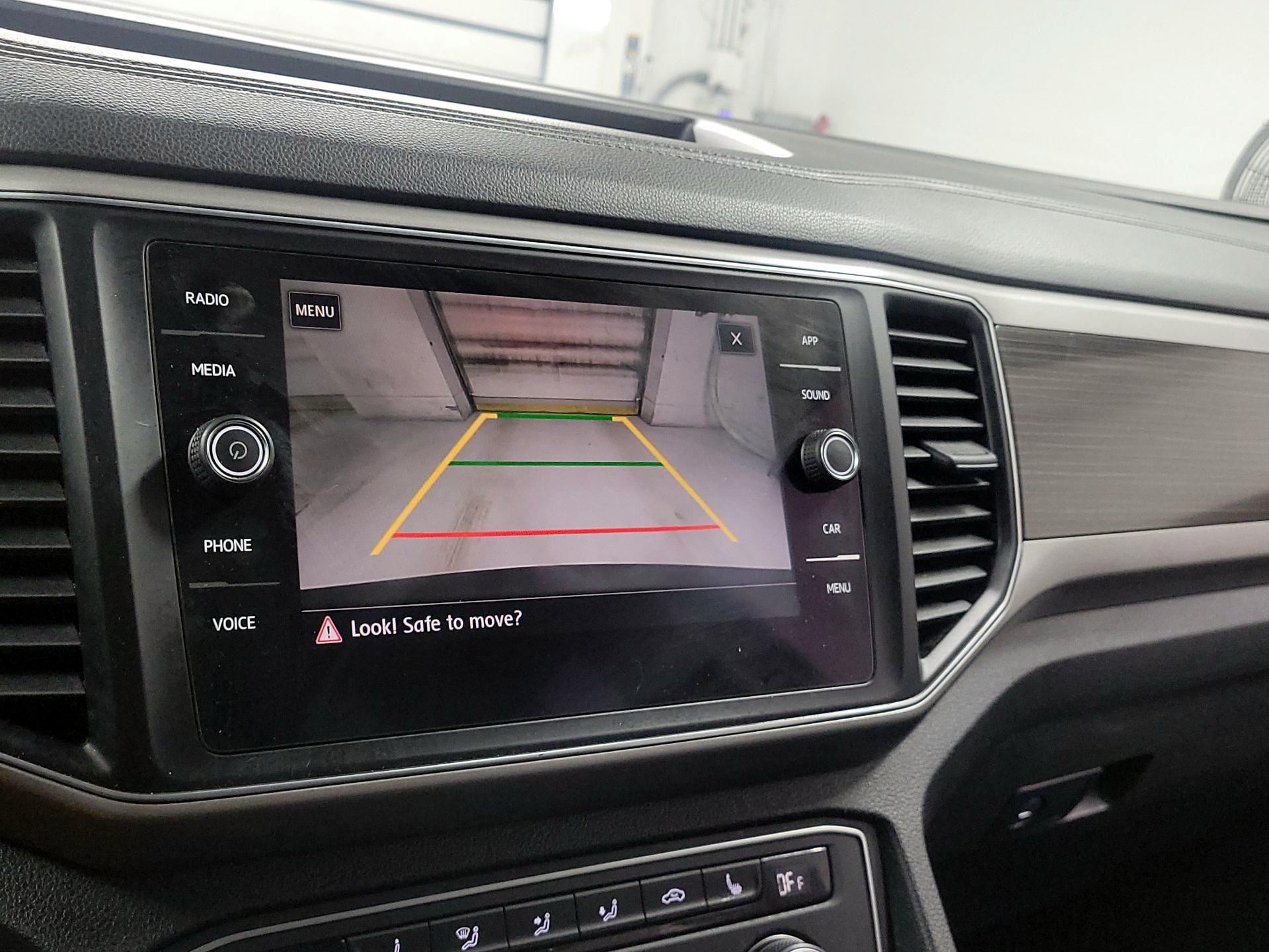 Thumbnail: 2019 Volkswagen Atlas - 14