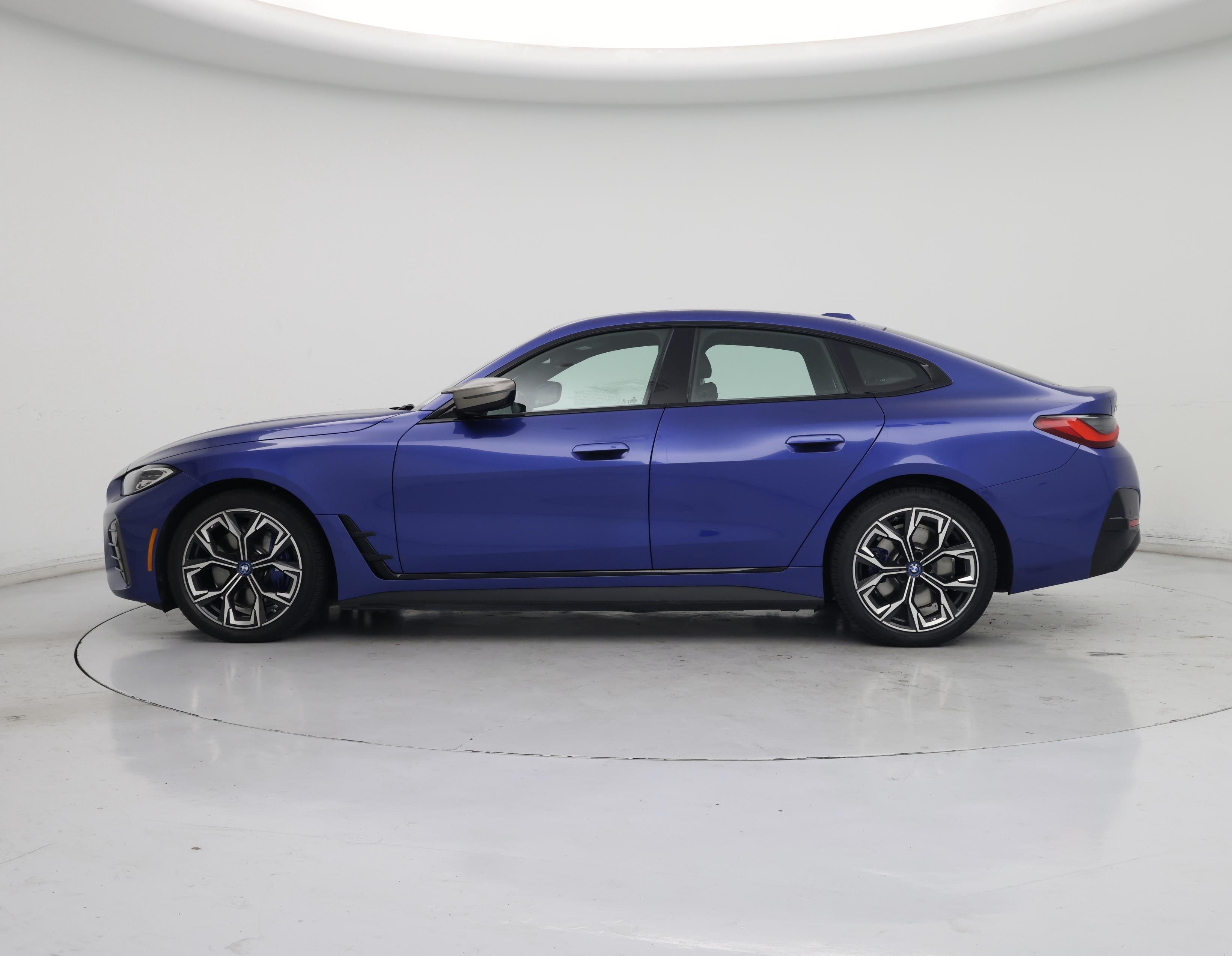 Thumbnail: 2023 BMW i4 - 3